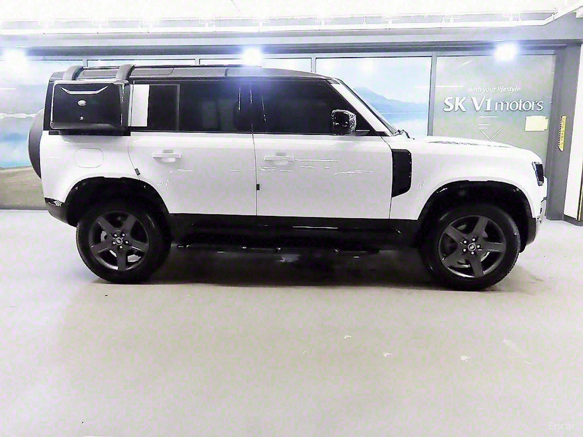 Land Rover Defender (L663)