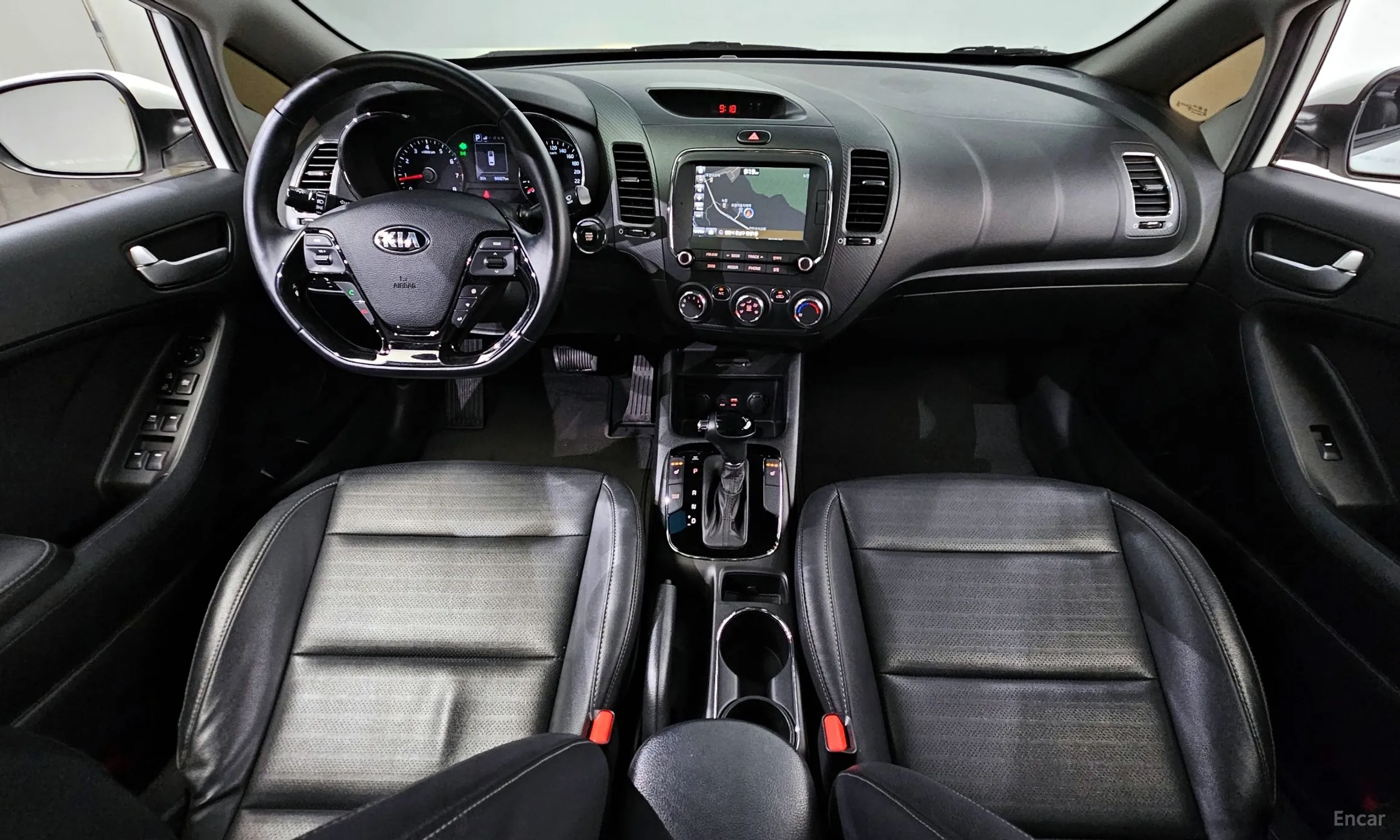 Kia K3 превью 4