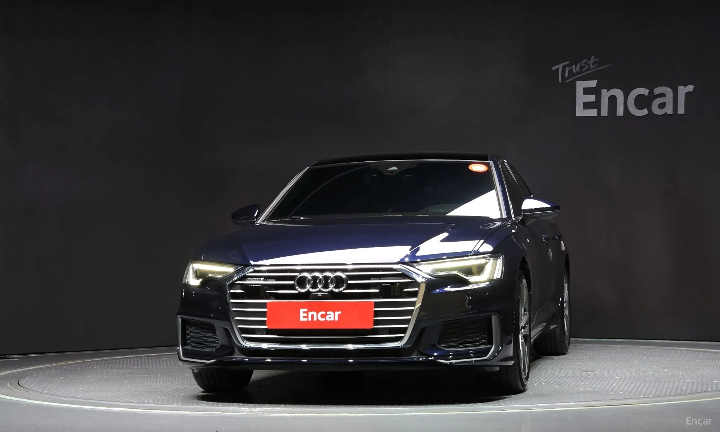 Audi A6 (C8)