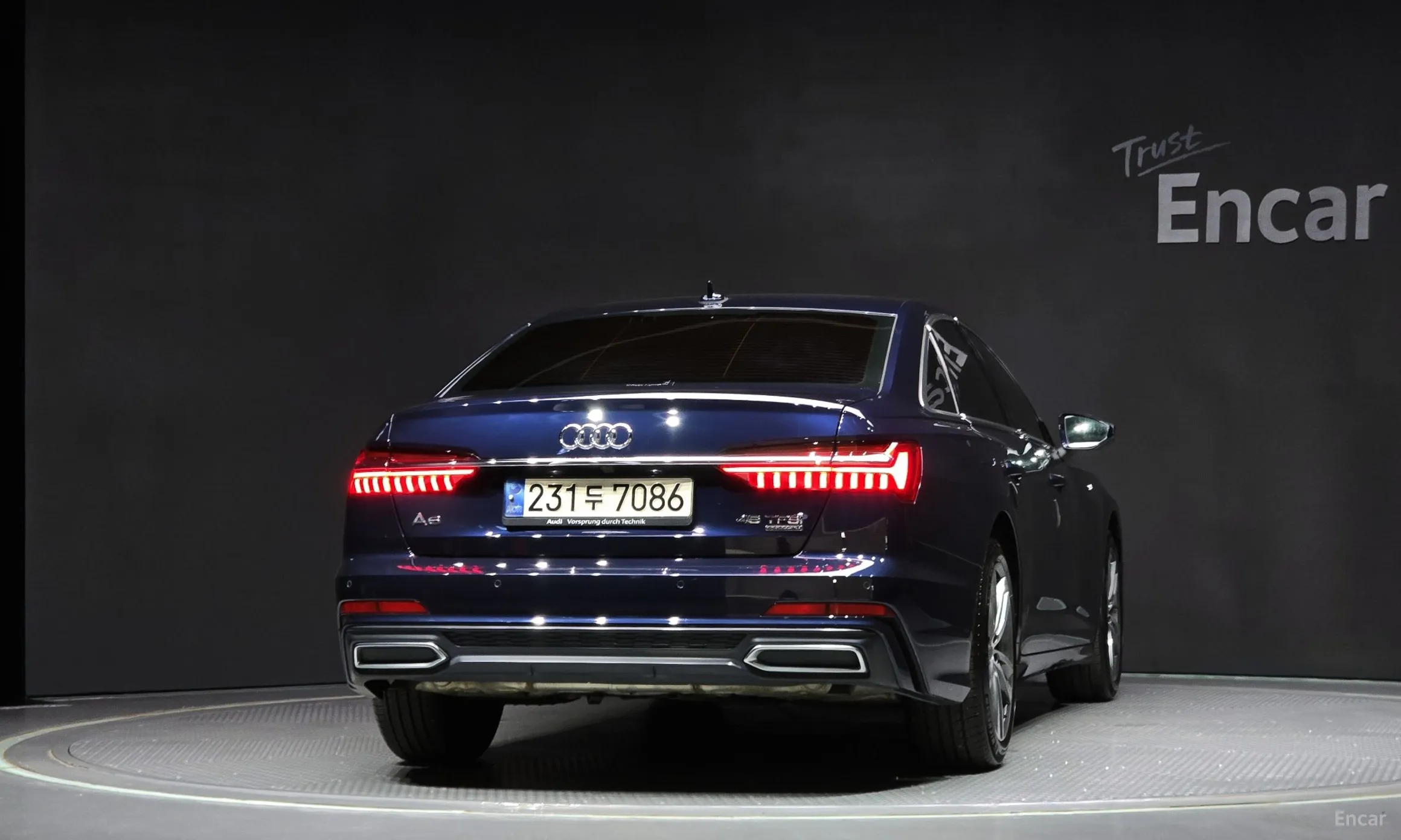 Audi A6 (C8) превью 3