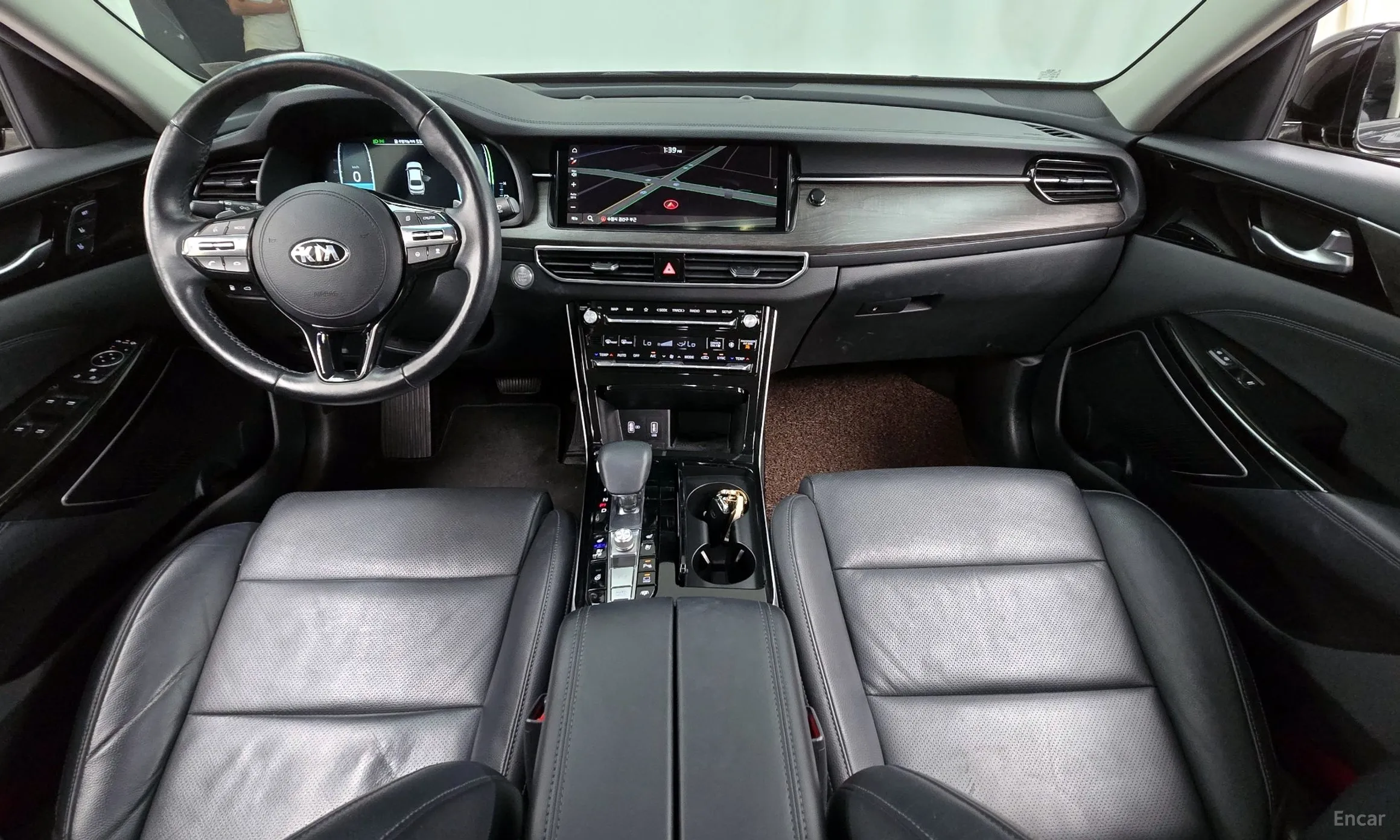 Kia K7 Premier Hybrid превью 4