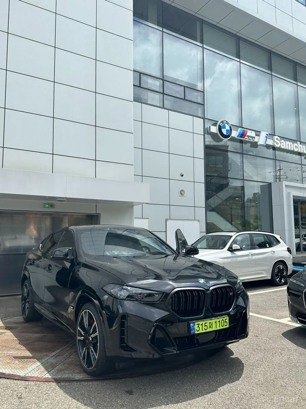 BMW X6 (G06) превью 3