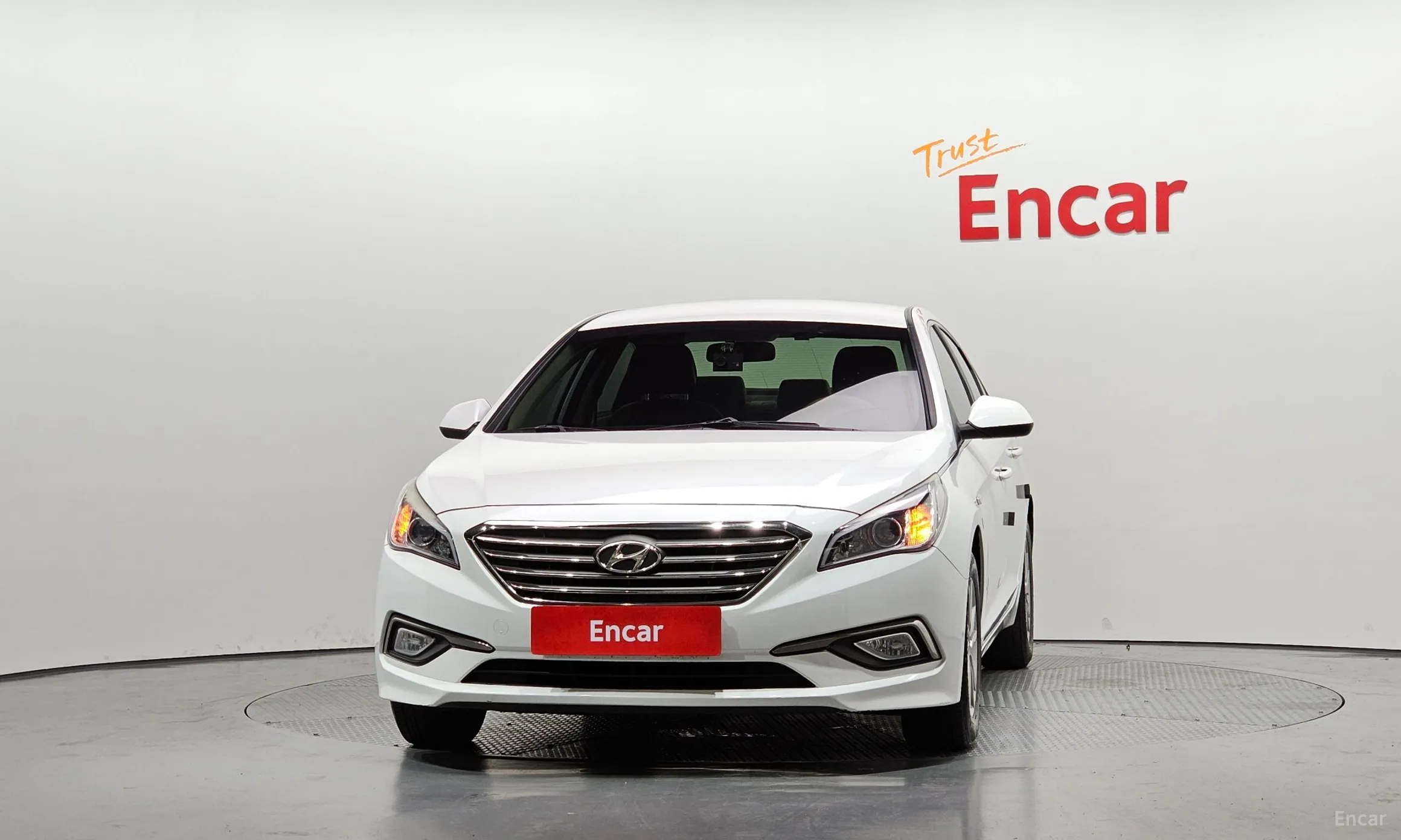Hyundai LF Sonata превью 2