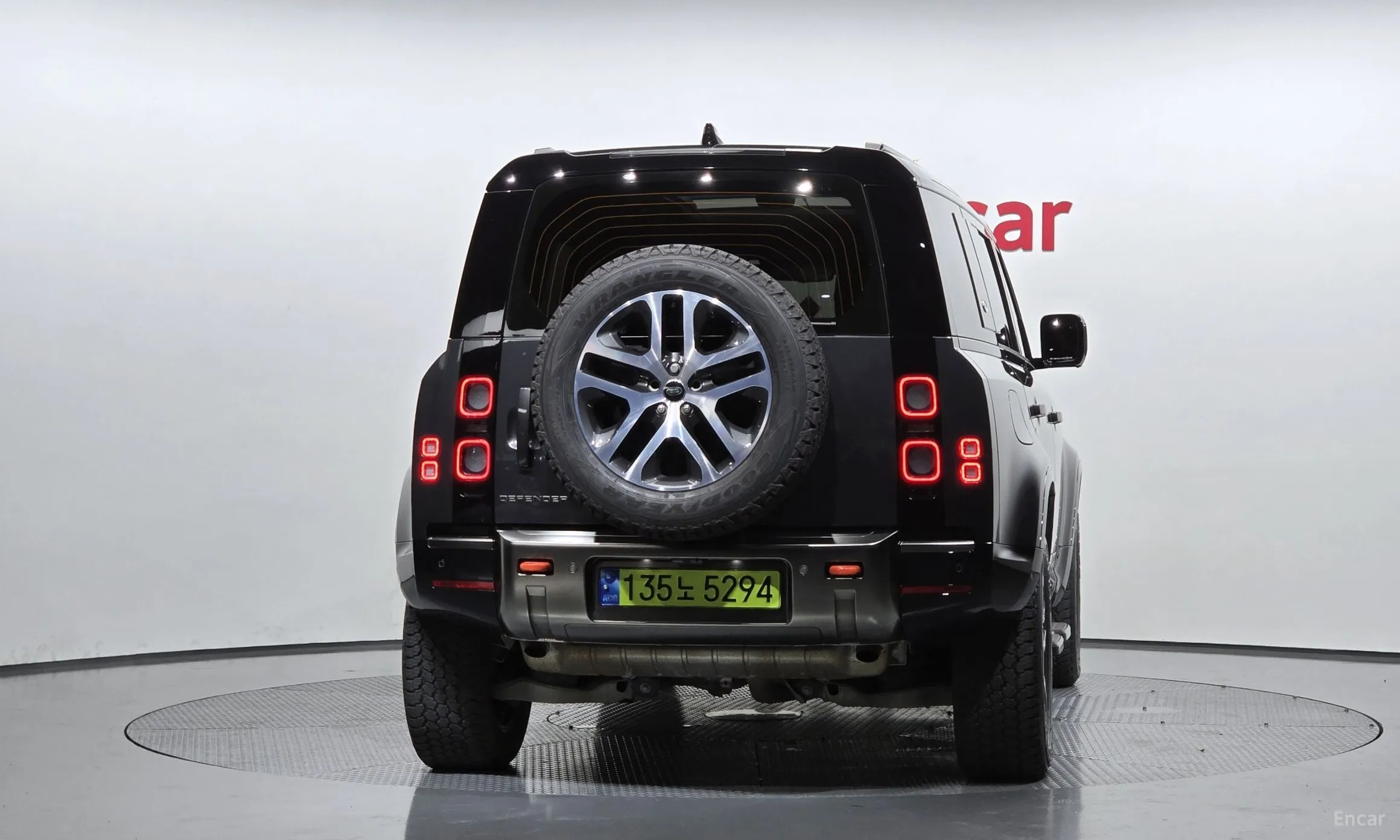 Land Rover Defender (L663) превью 3