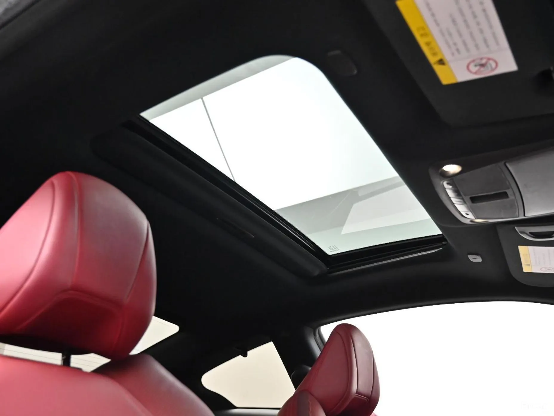Infiniti Q60 (CV37) превью 16