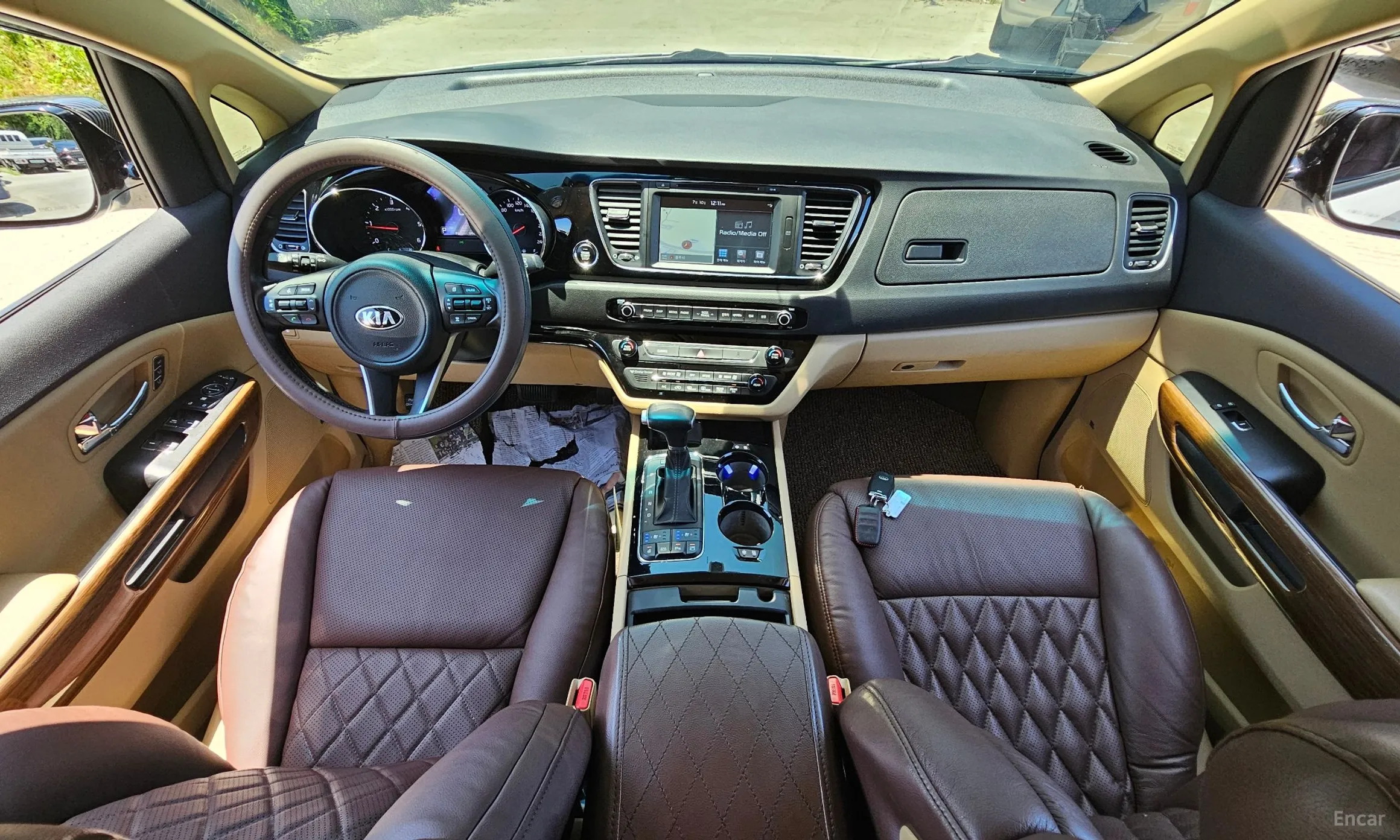 Kia Carnival превью 4