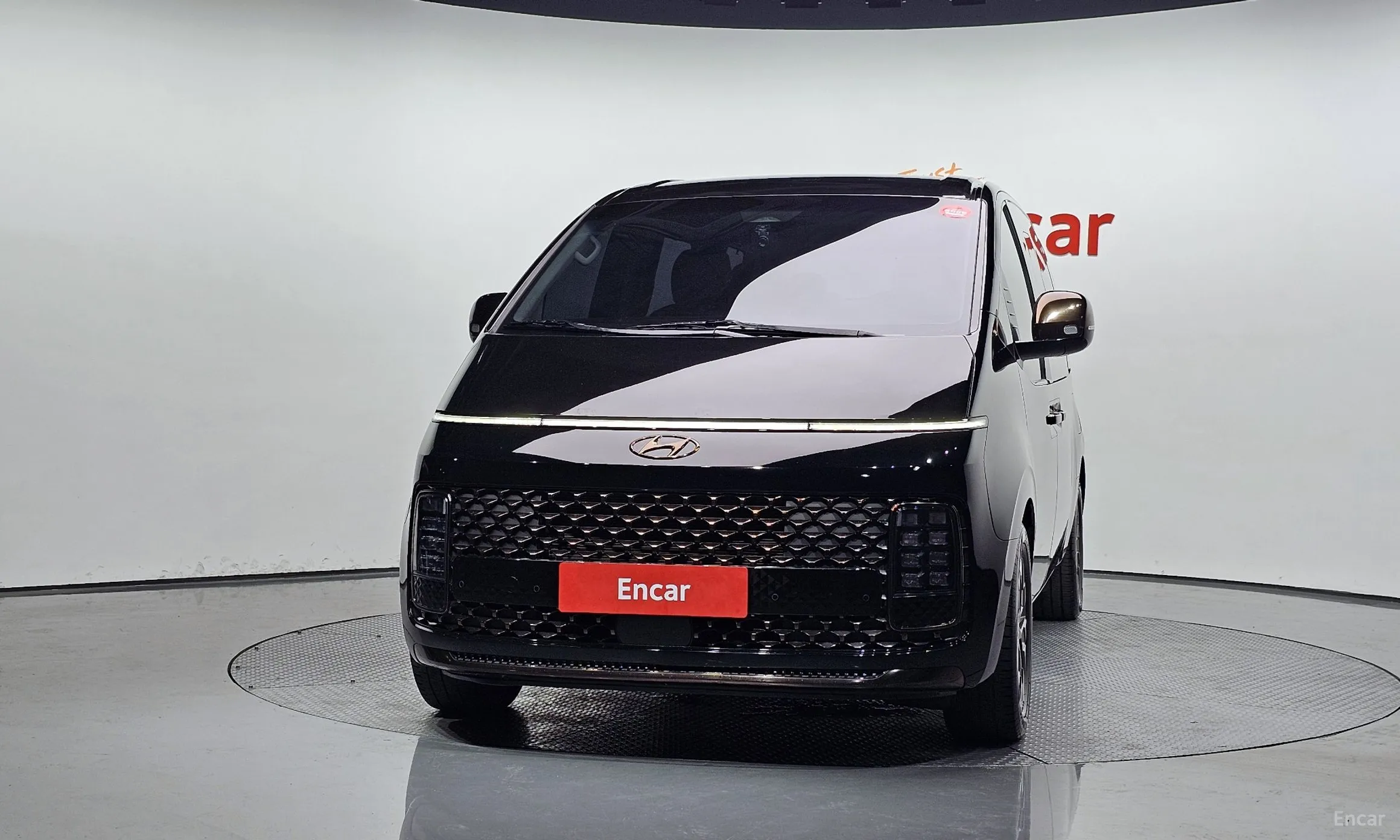 Hyundai Staria превью 2
