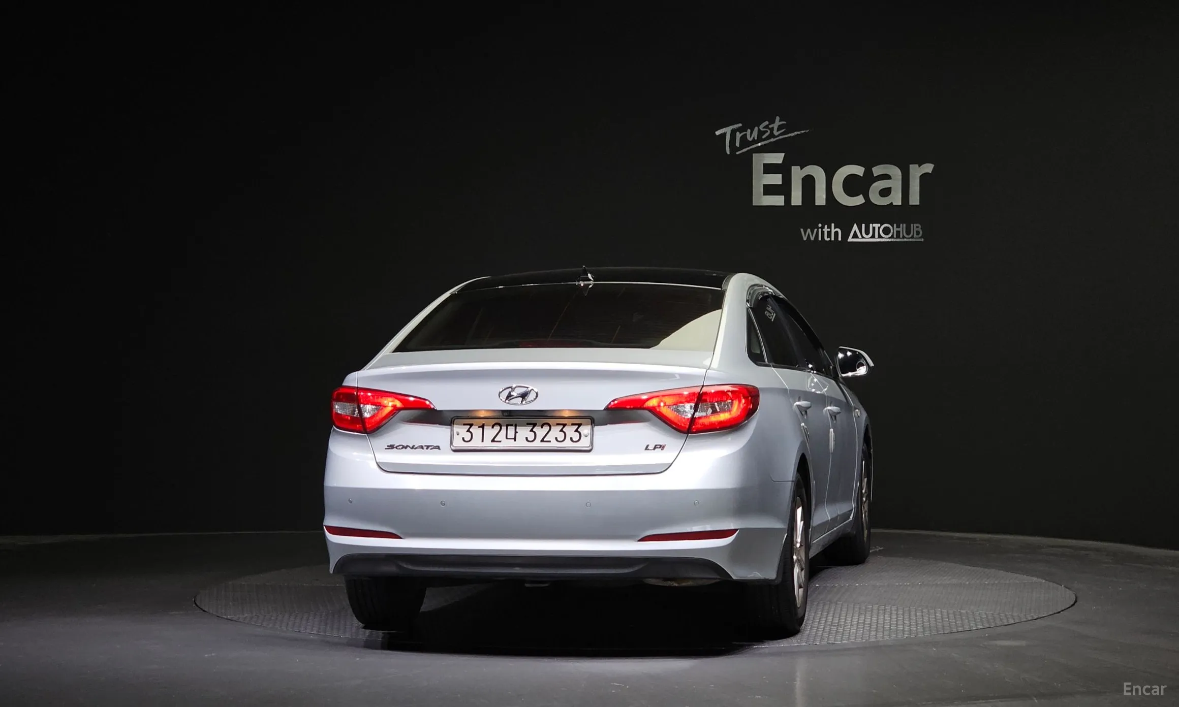Hyundai LF Sonata превью 3