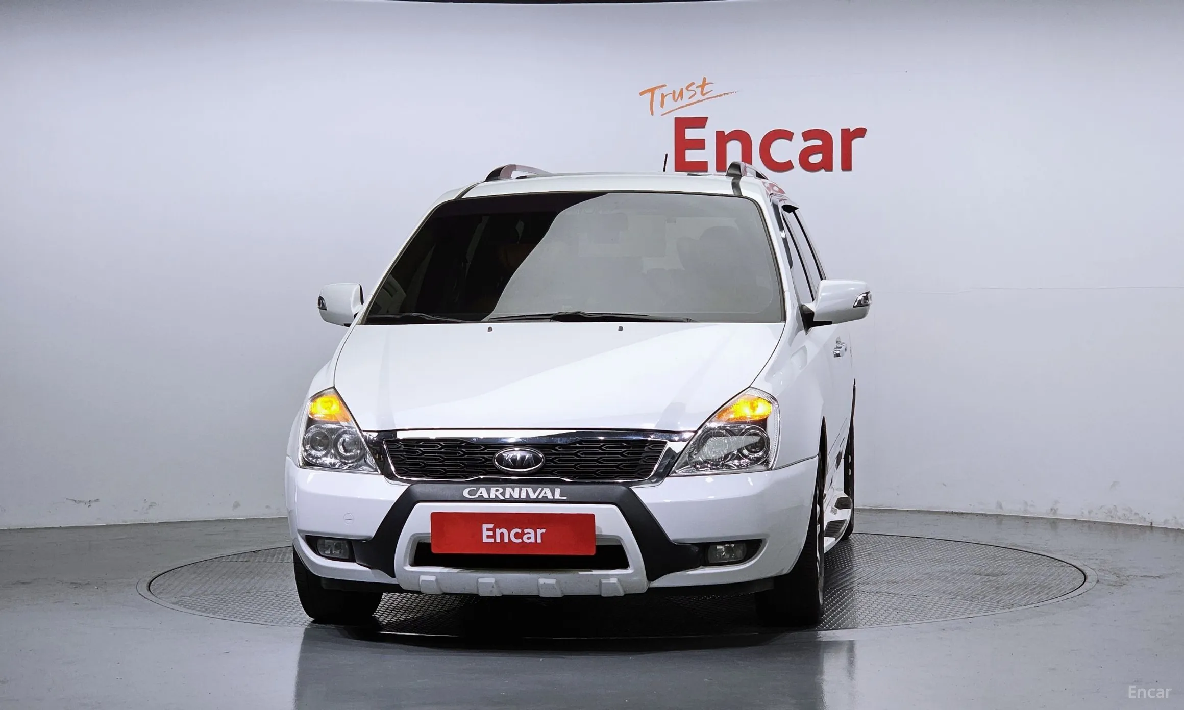 Kia Carnival R