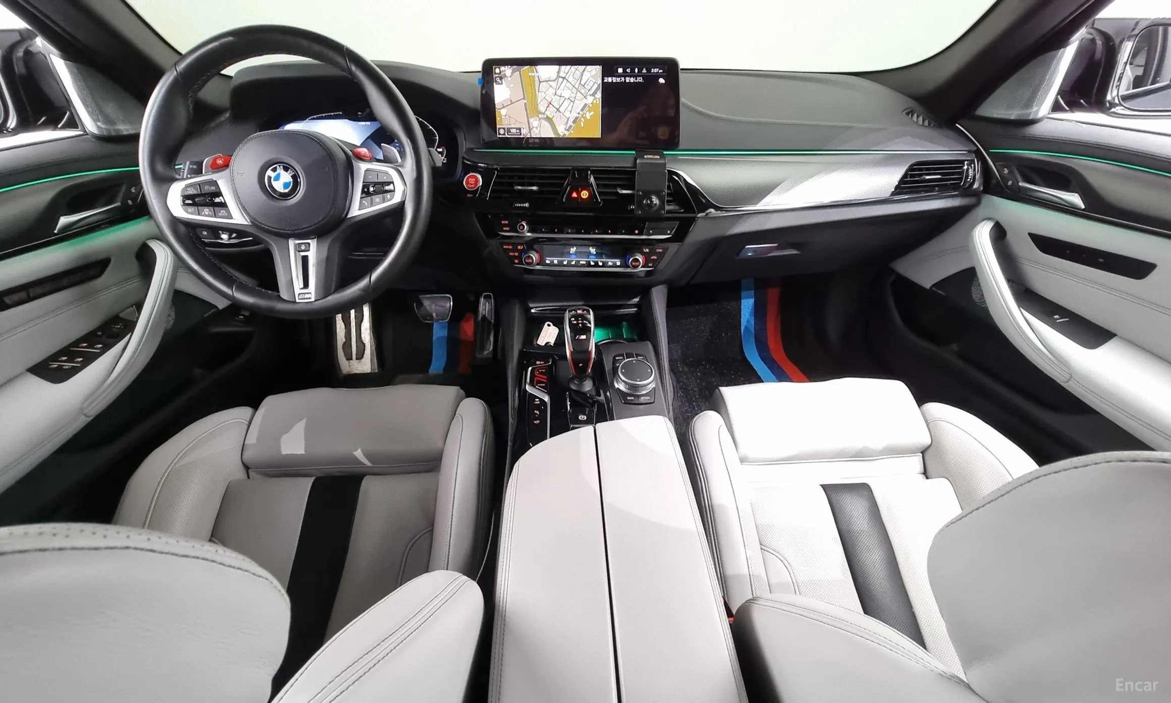 BMW M5 (F90) превью 4