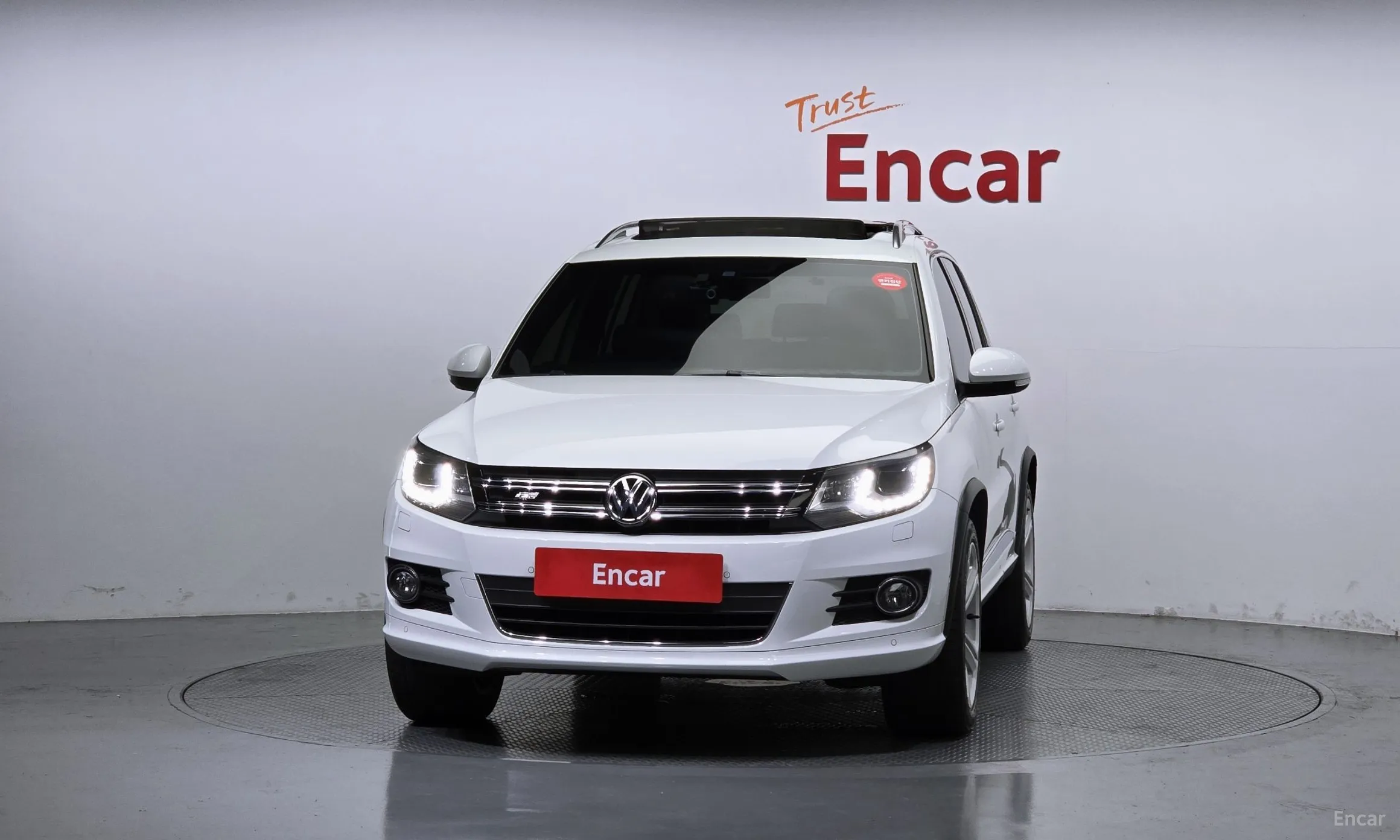 Volkswagen New Tiguan превью 2