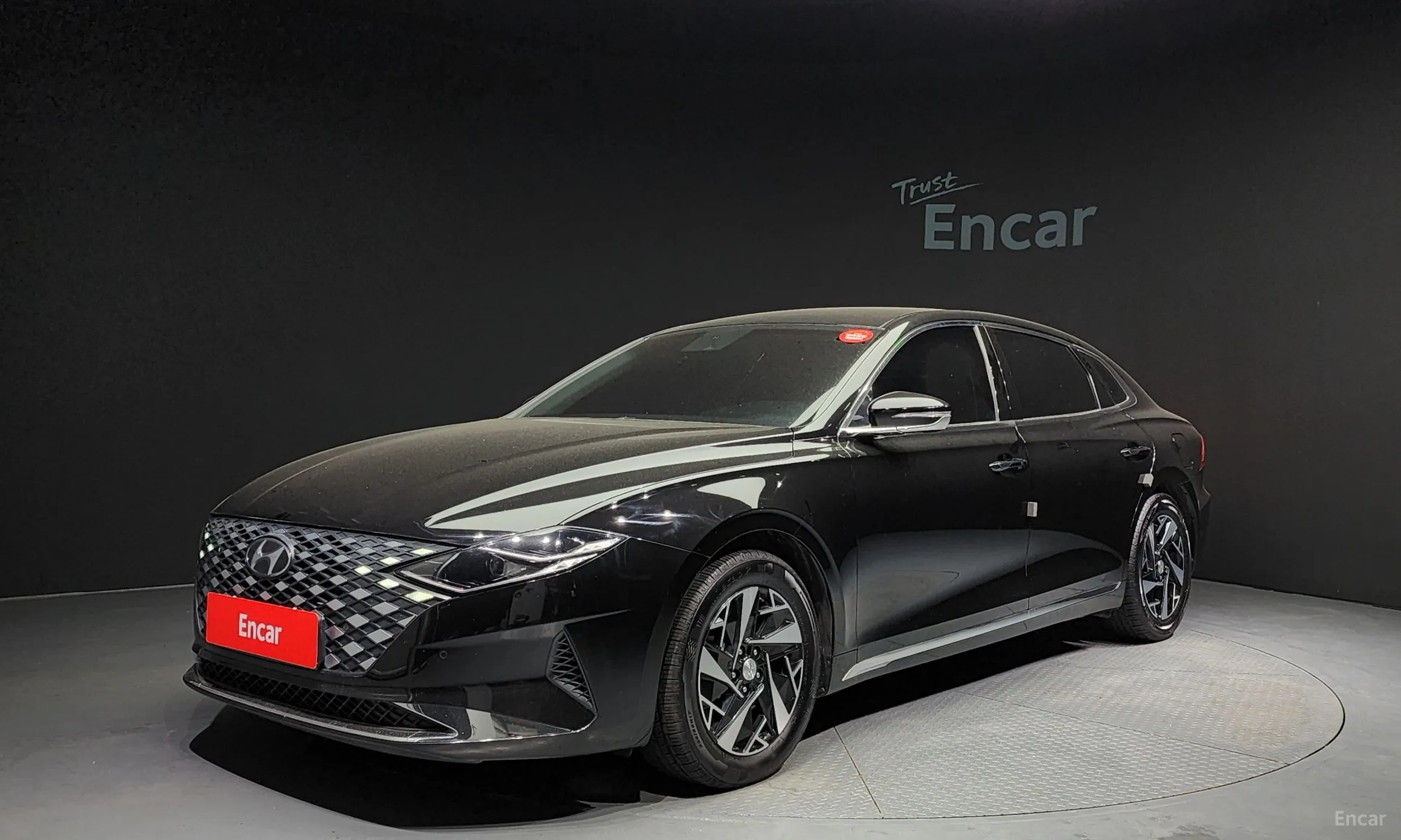 Hyundai Grandeur IG Hybrid
