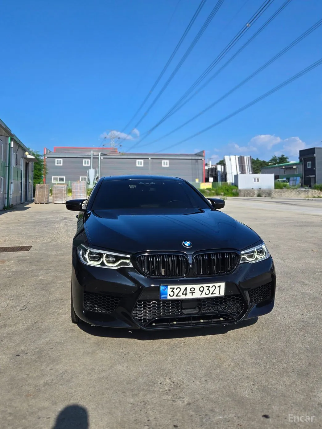 BMW 5 Series (G30) превью 2