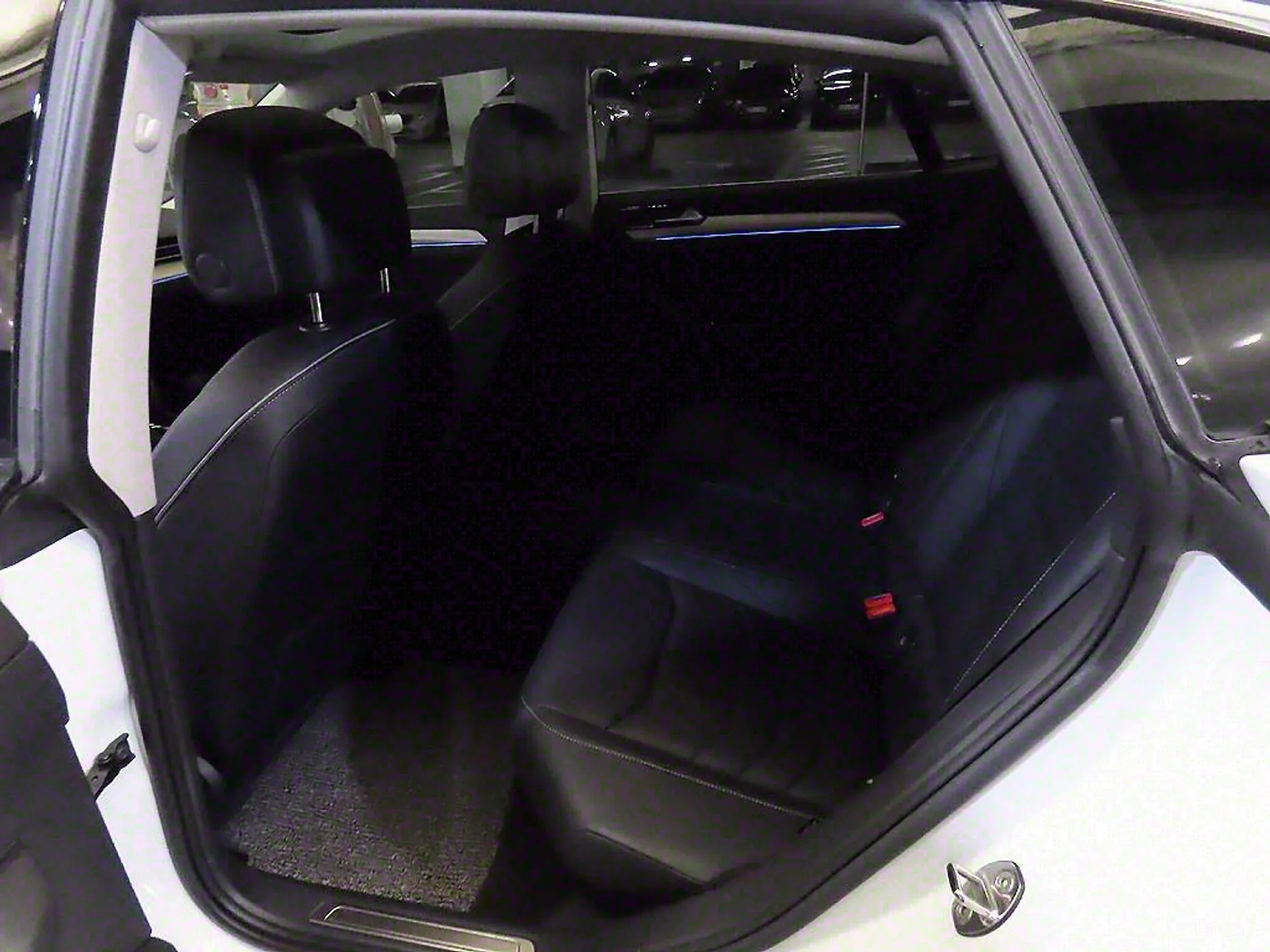 Volkswagen Ateon превью 4