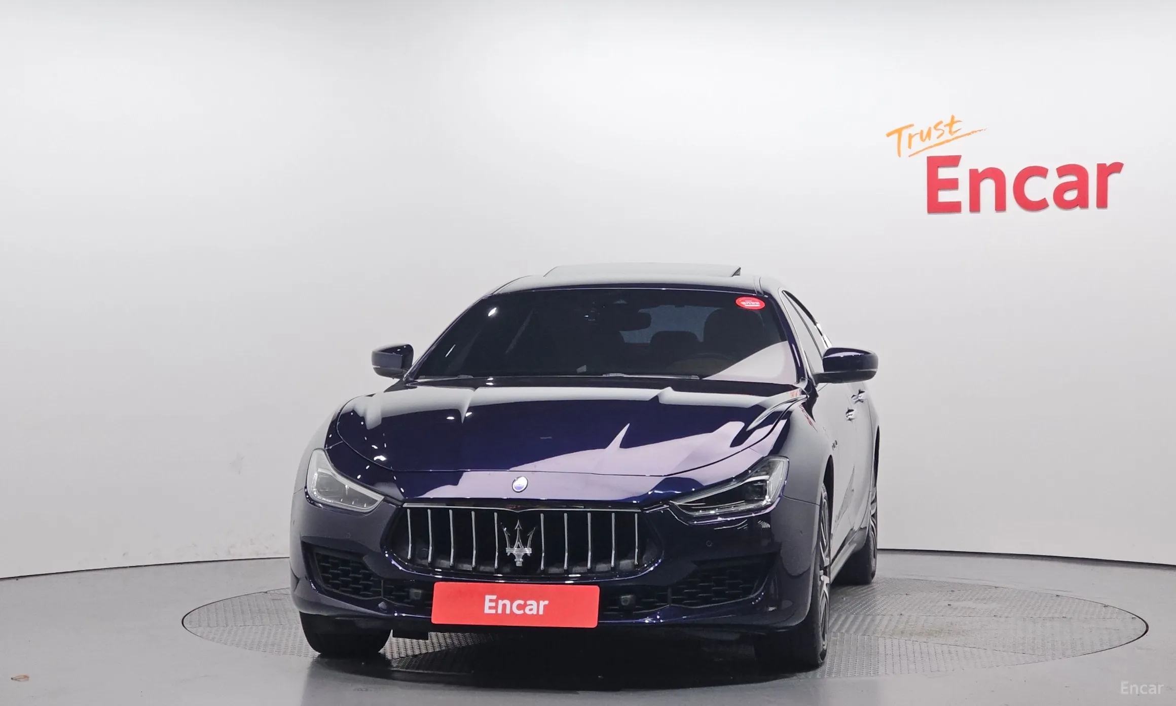 Maserati Ghibli превью 3