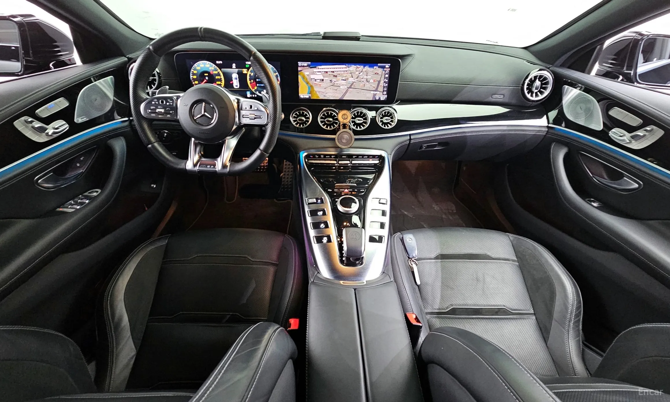 Mercedes Benz AMG GT превью 4