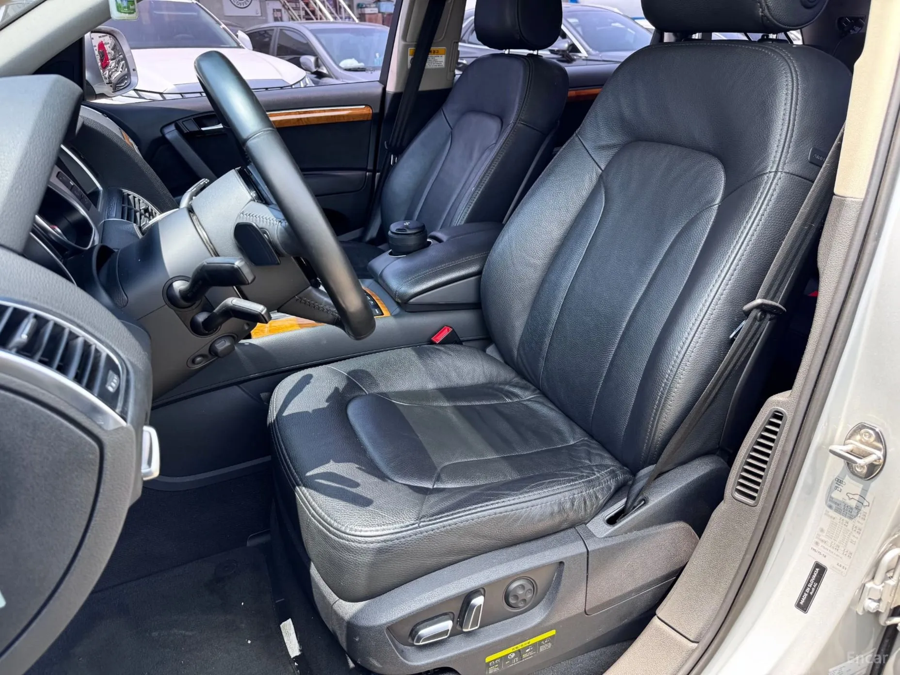 Audi Q7 превью 4