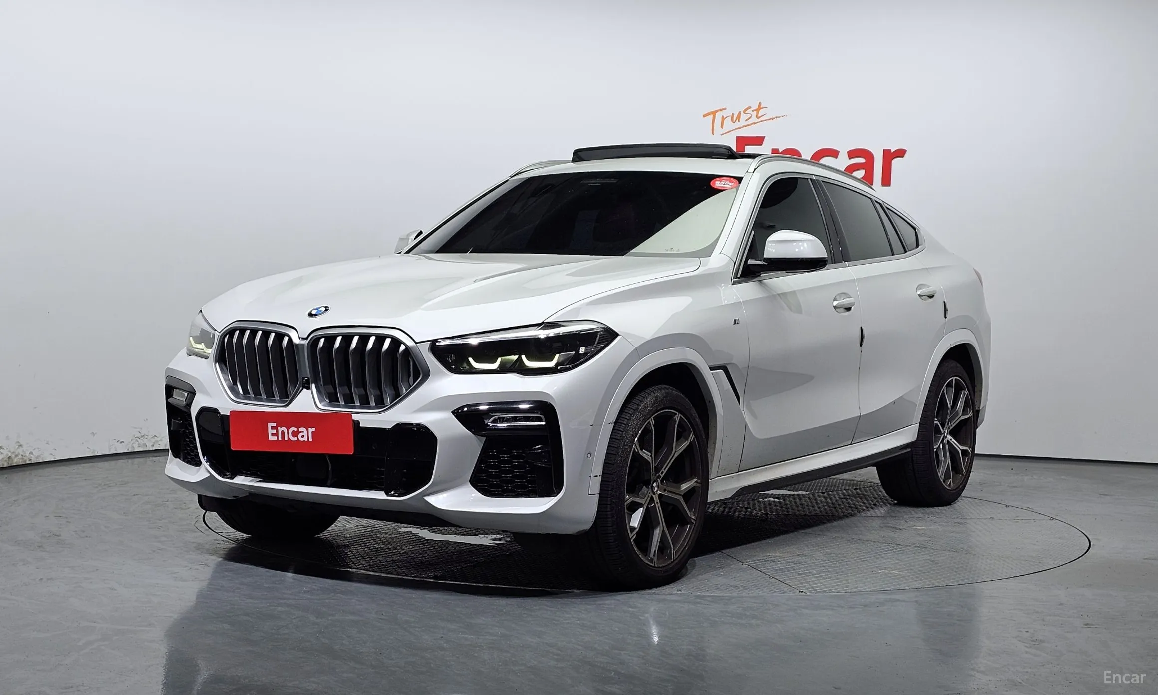 X6 (G06)