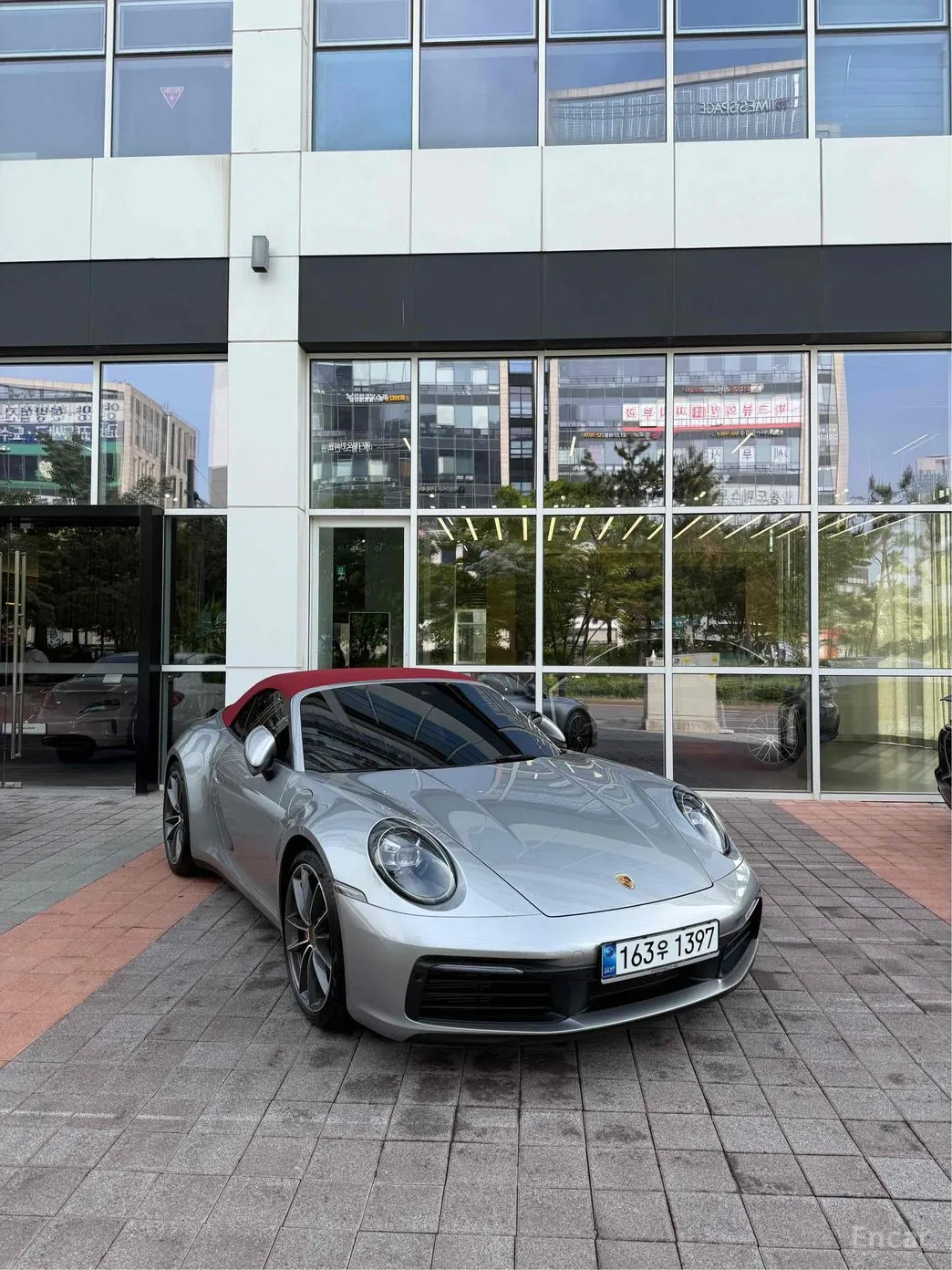 Porsche 911 (992)