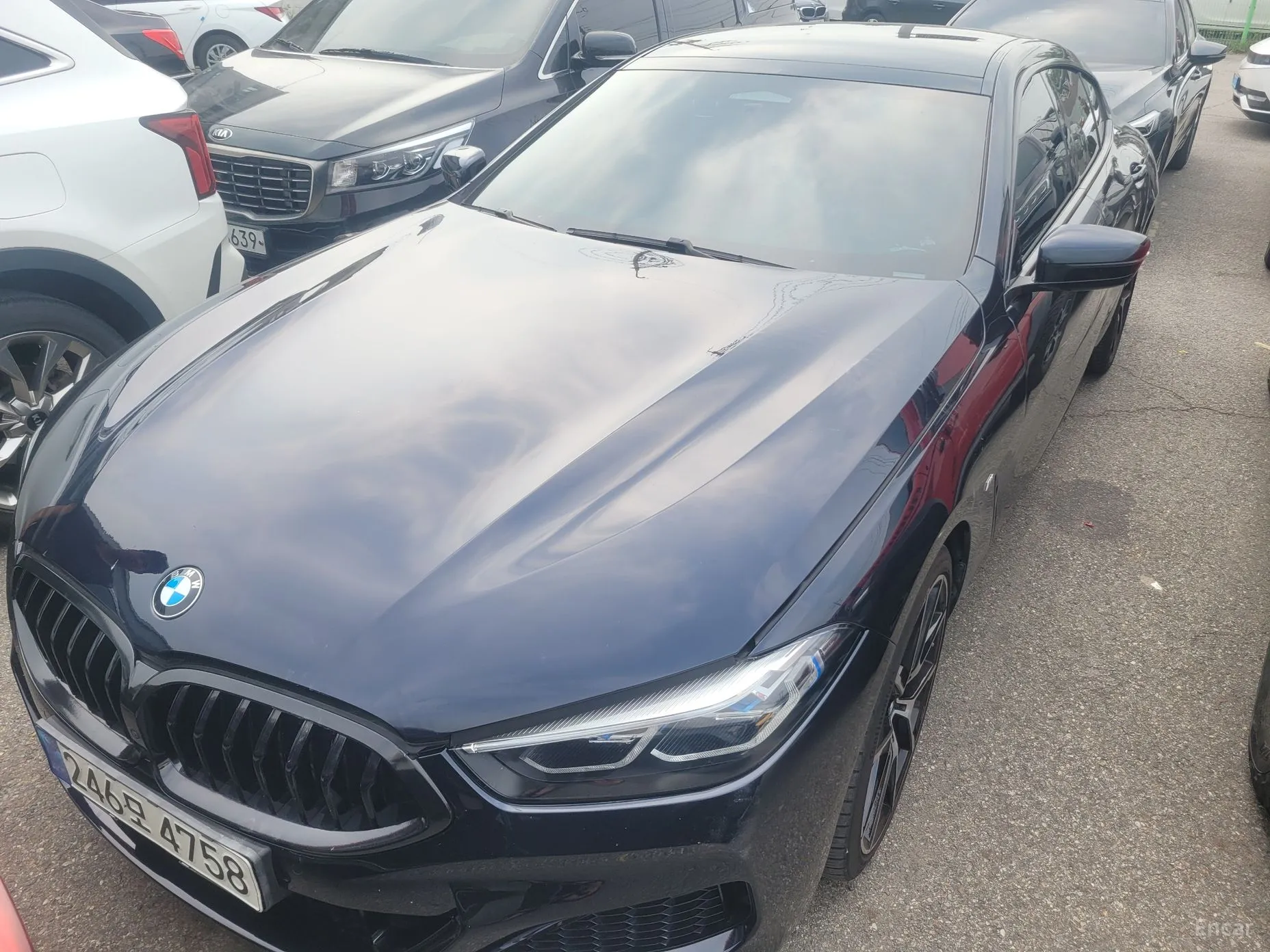 BMW 8-series (G15)