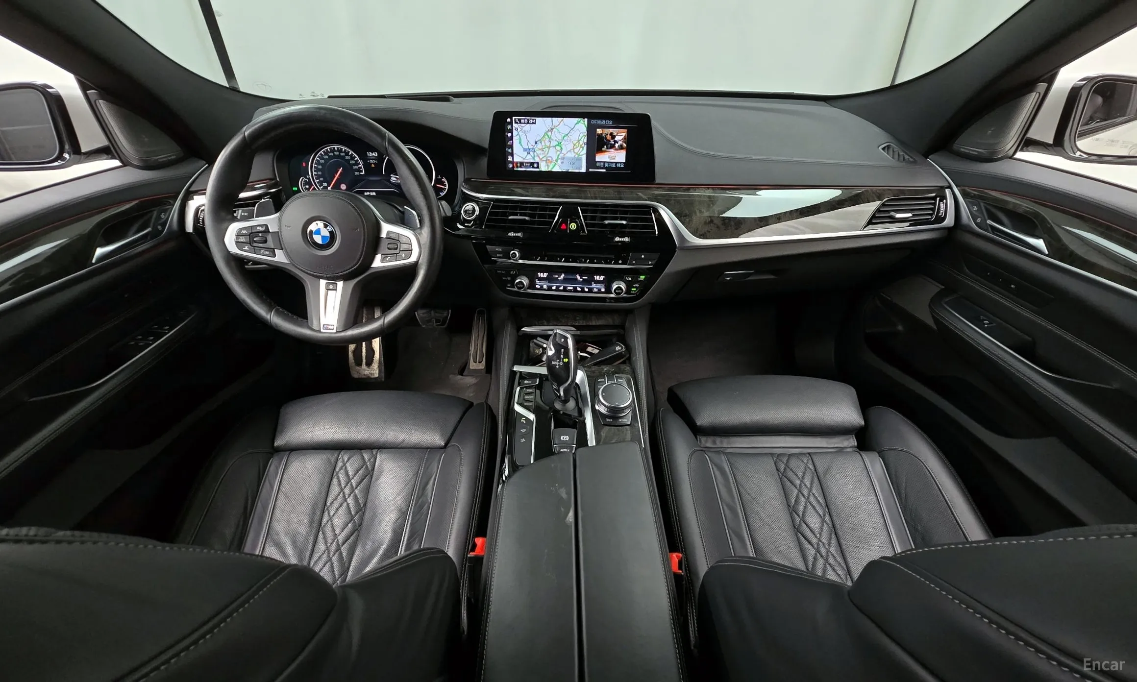 BMW 6-Series GT (G32) превью 4