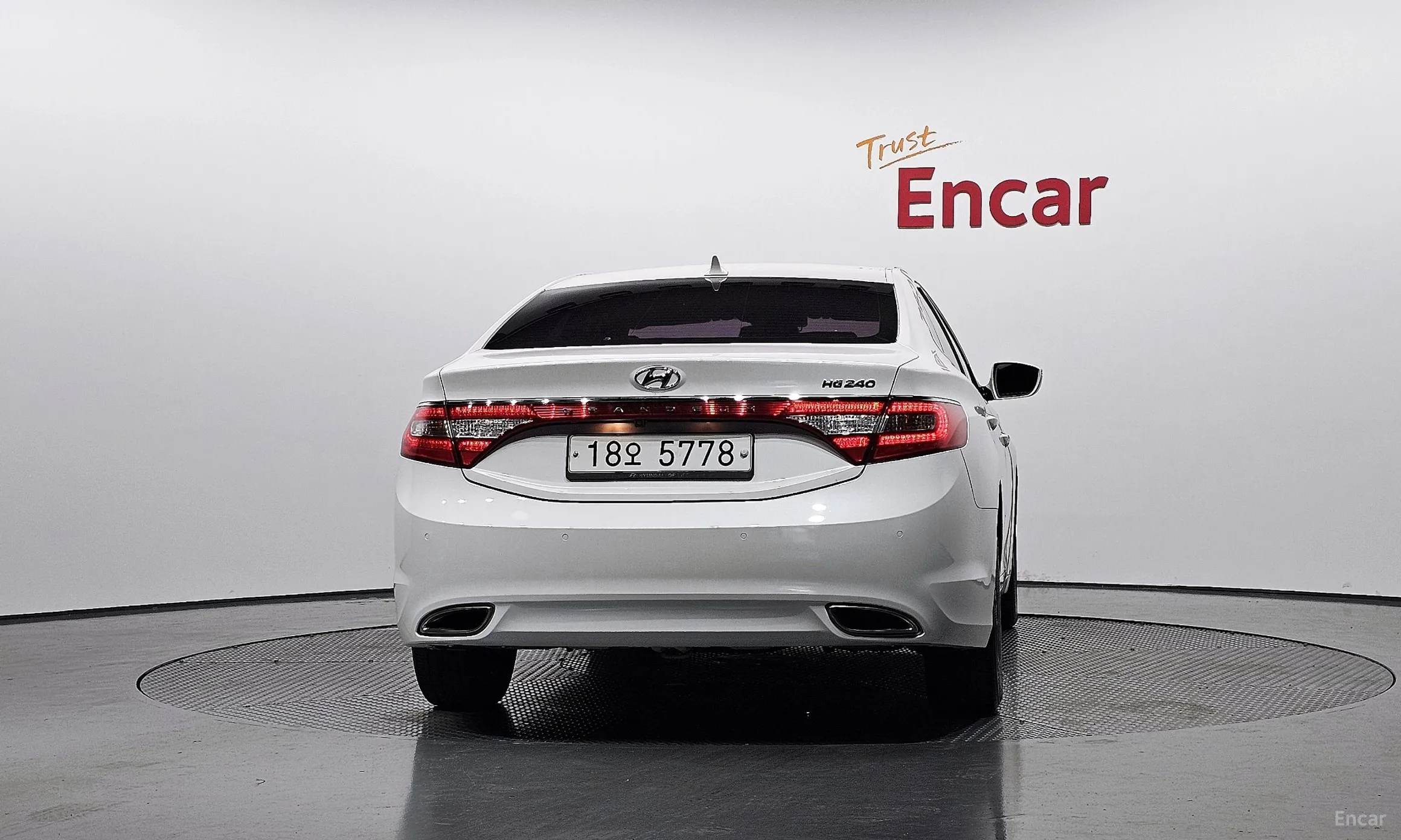Hyundai Grandeur HG превью 3