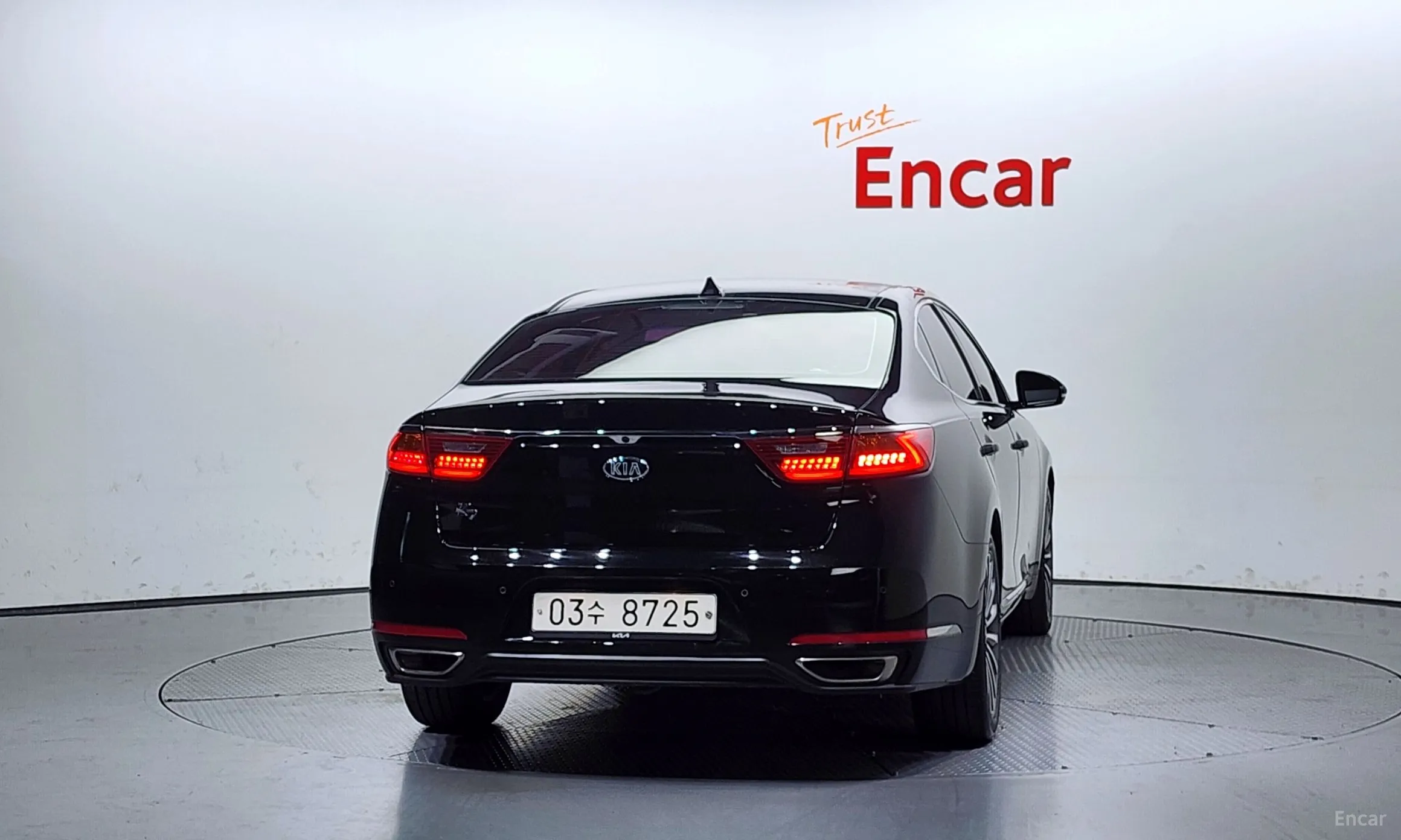 Kia K7 превью 3
