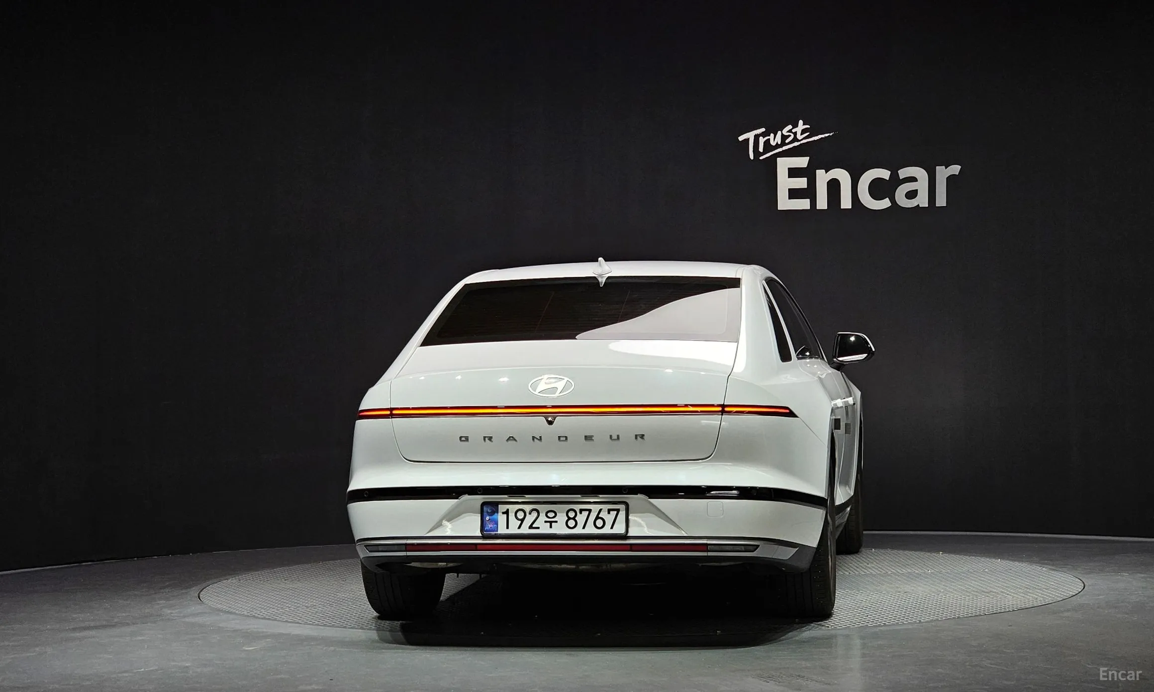 Hyundai Grandeur (GN7) превью 3