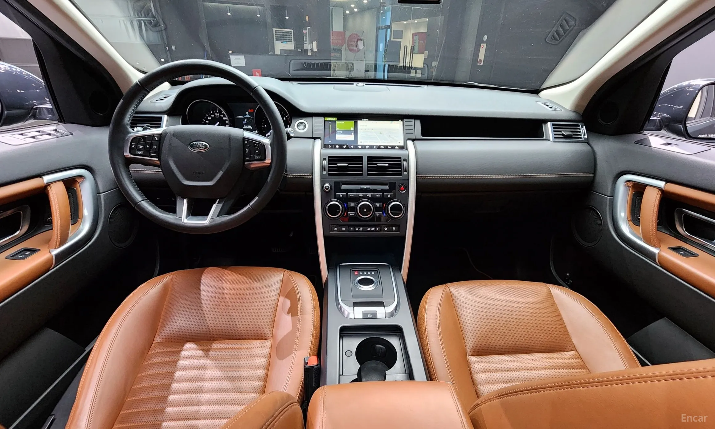 Land Rover Discovery Sports превью 4