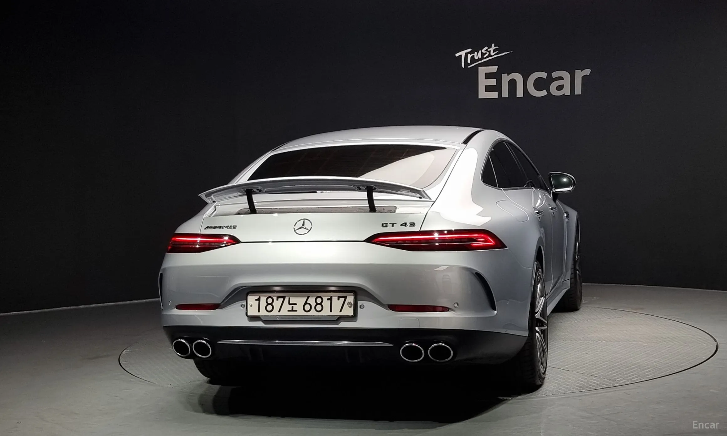 Mercedes Benz AMG GT превью 3
