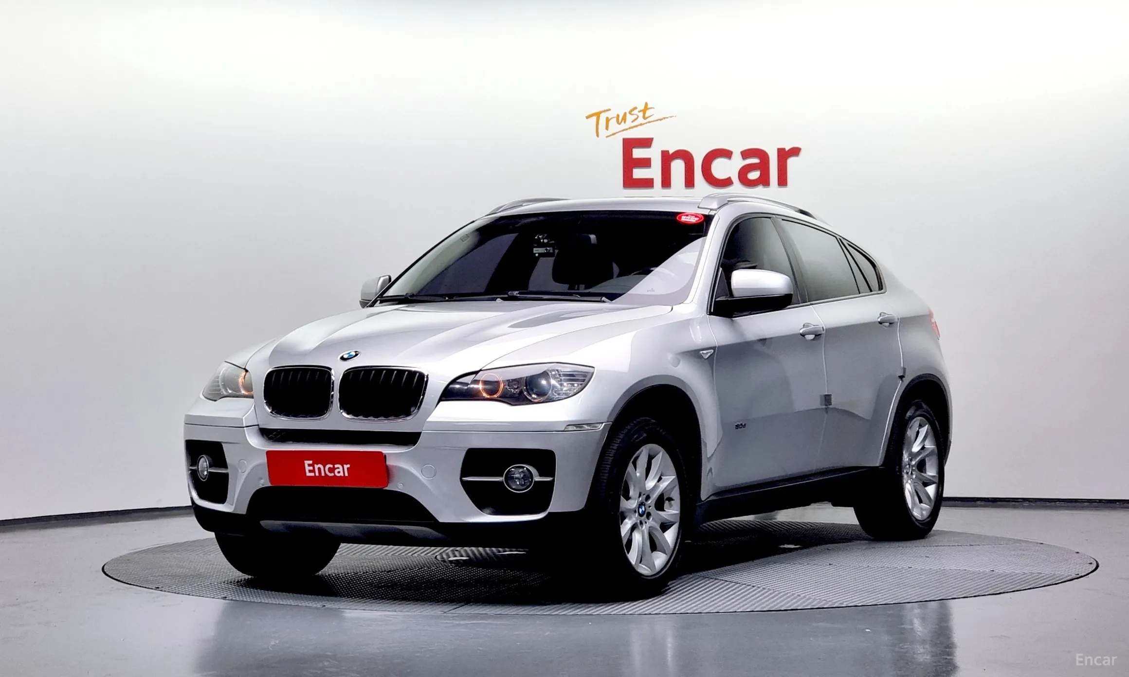 X6 (E71)
