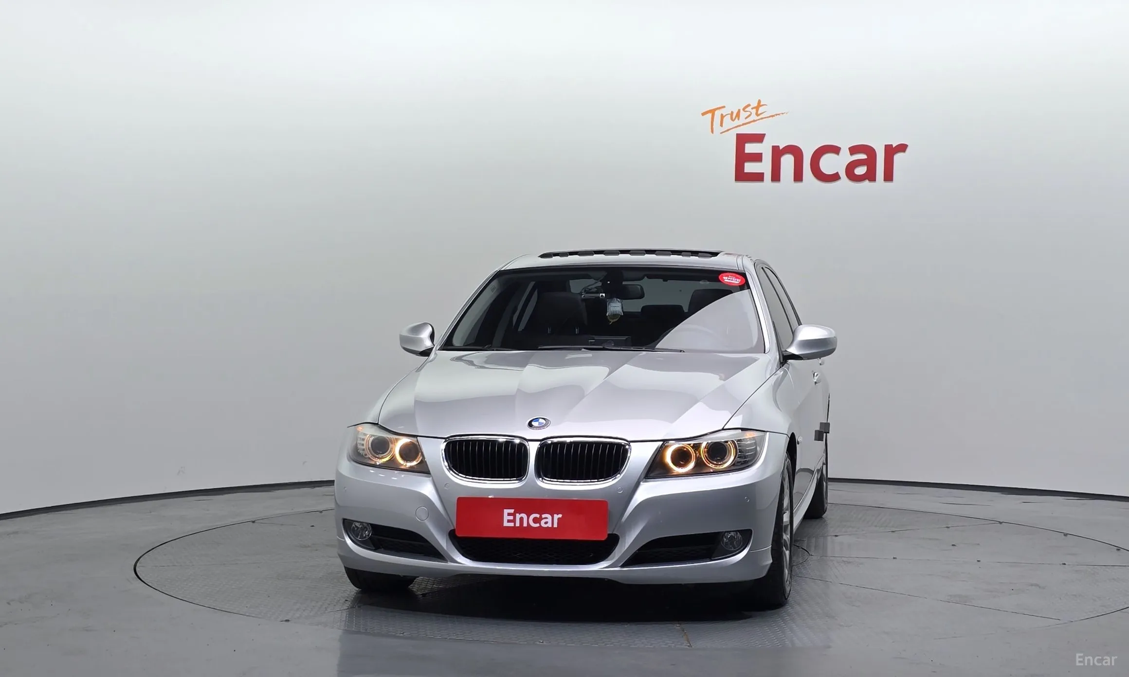 BMW 3 Series (E90) превью 2
