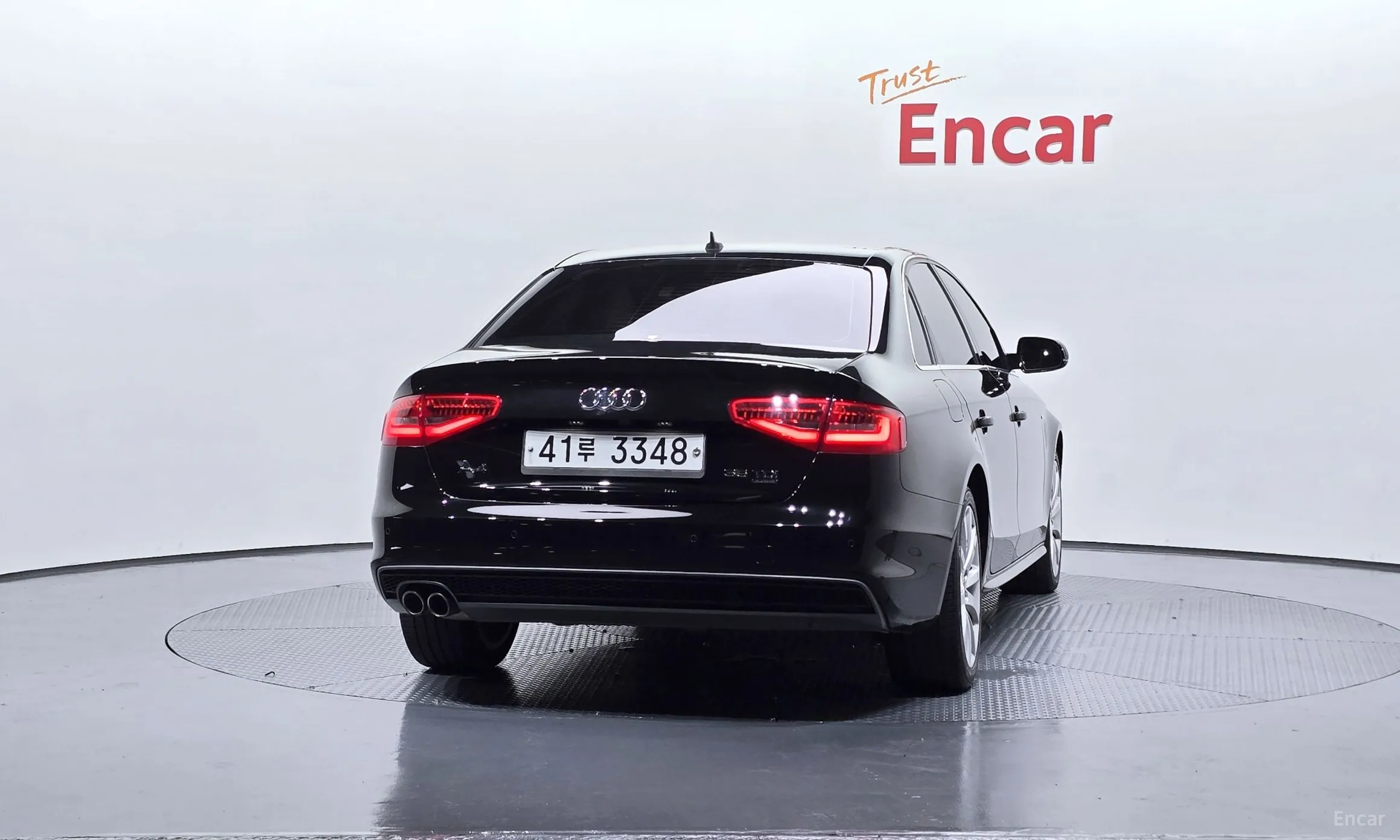 Audi New A4 превью 3