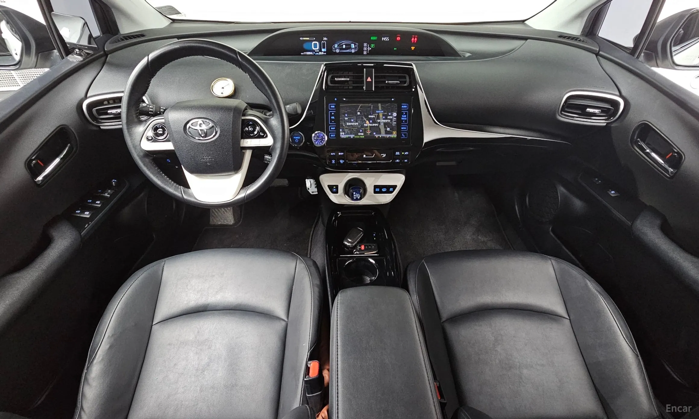 Toyota Prius Prime превью 7