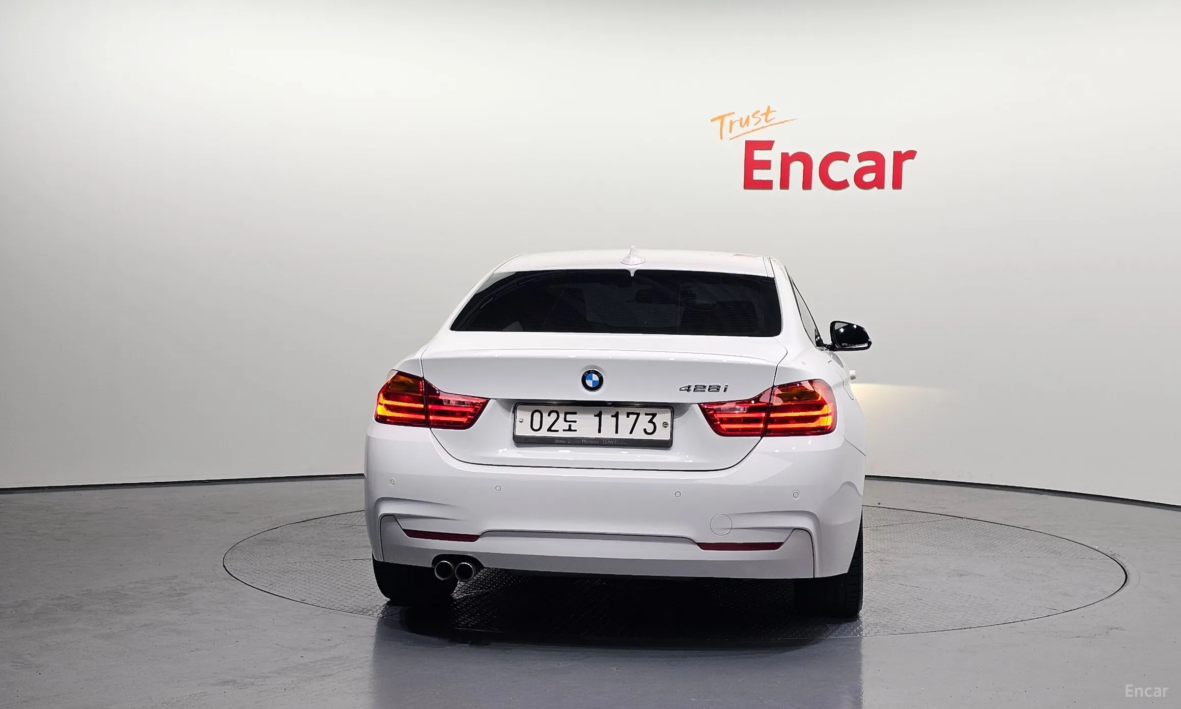 BMW Series 4 (F32) превью 3