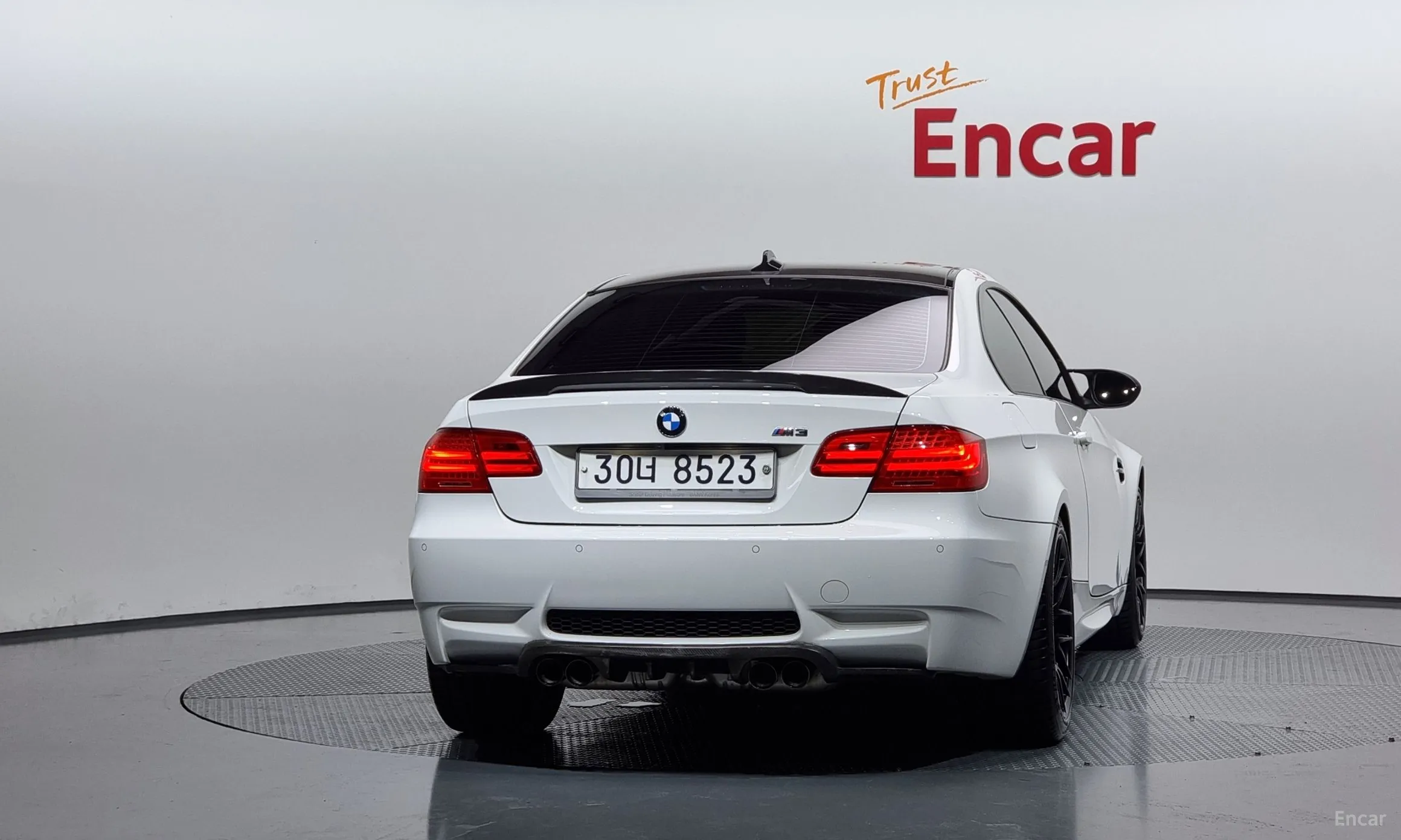BMW M3 (E90) превью 3