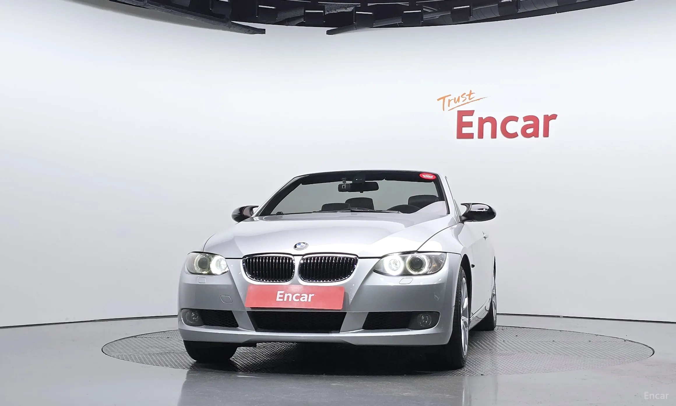 BMW 3 Series (E90) превью 2