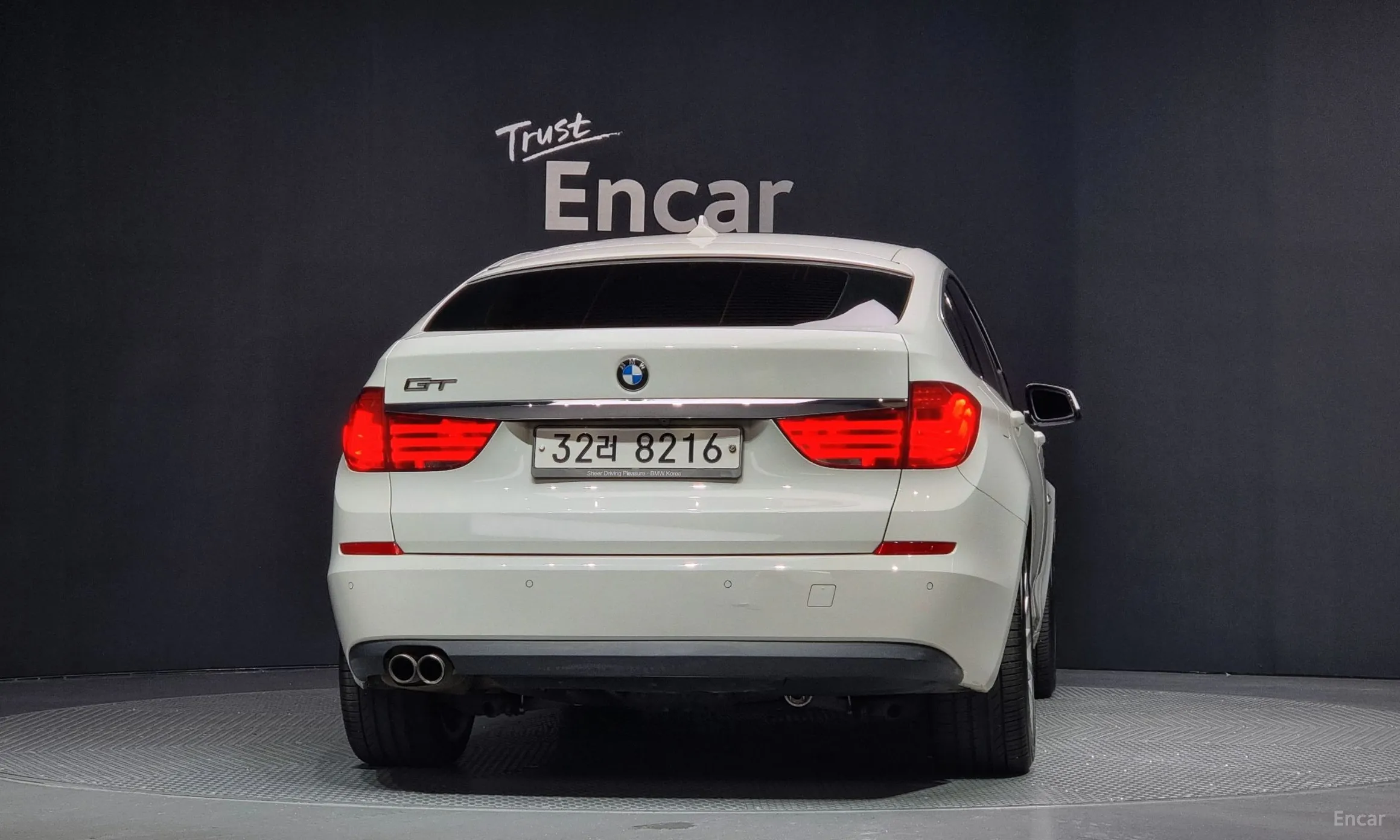 BMW 5 Series GT (F07) превью 3