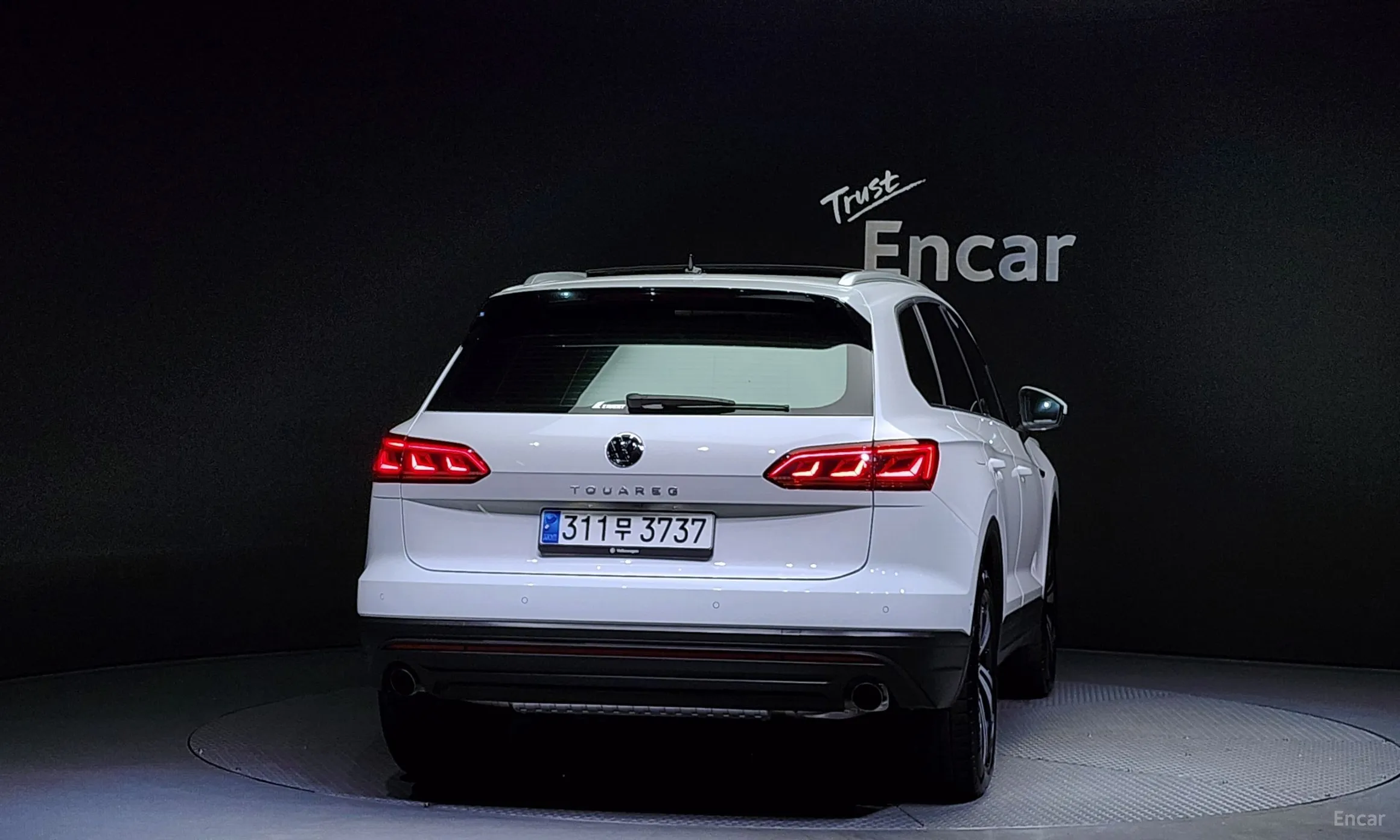 Volkswagen Touareg 3rd Generation превью 3