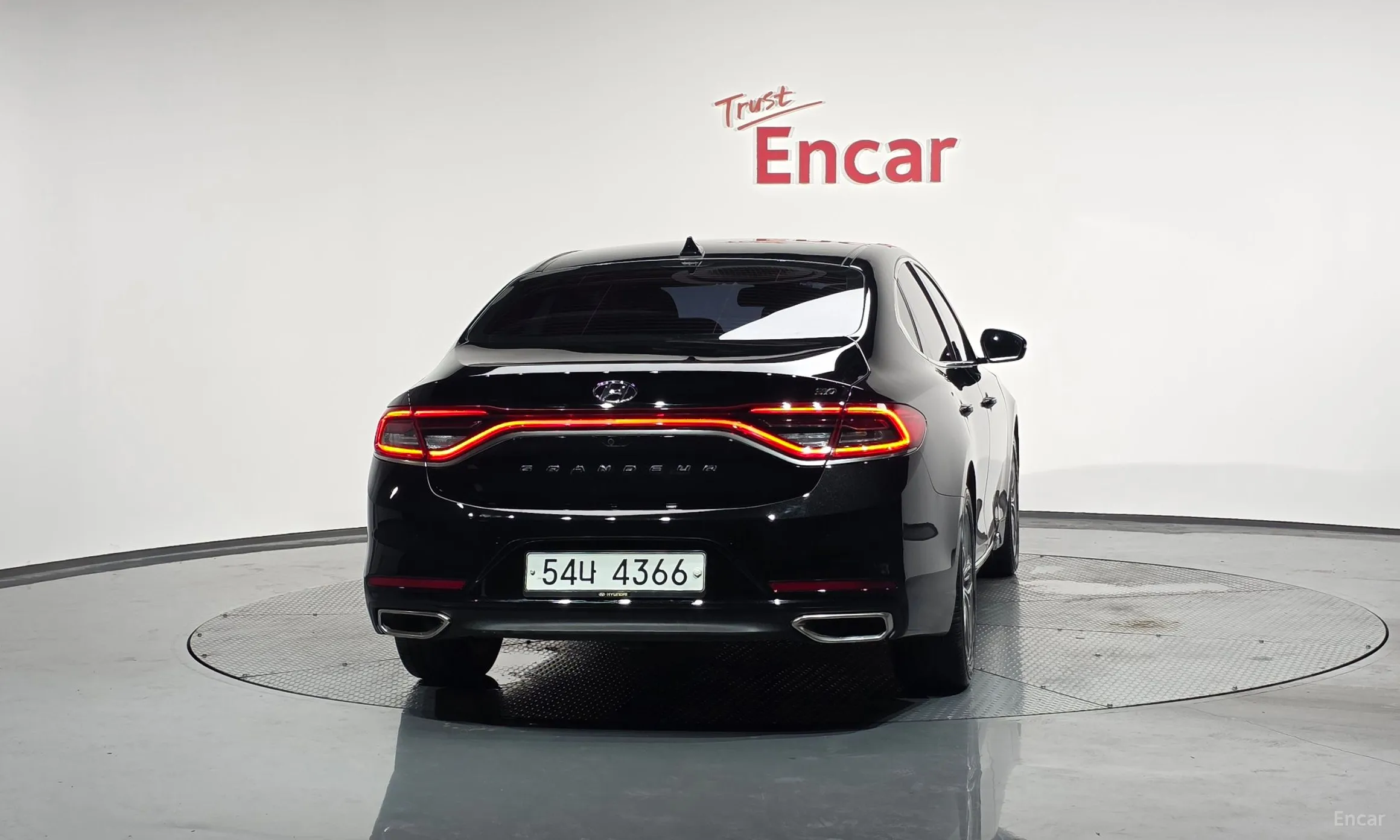 Hyundai Grandeur IG превью 3