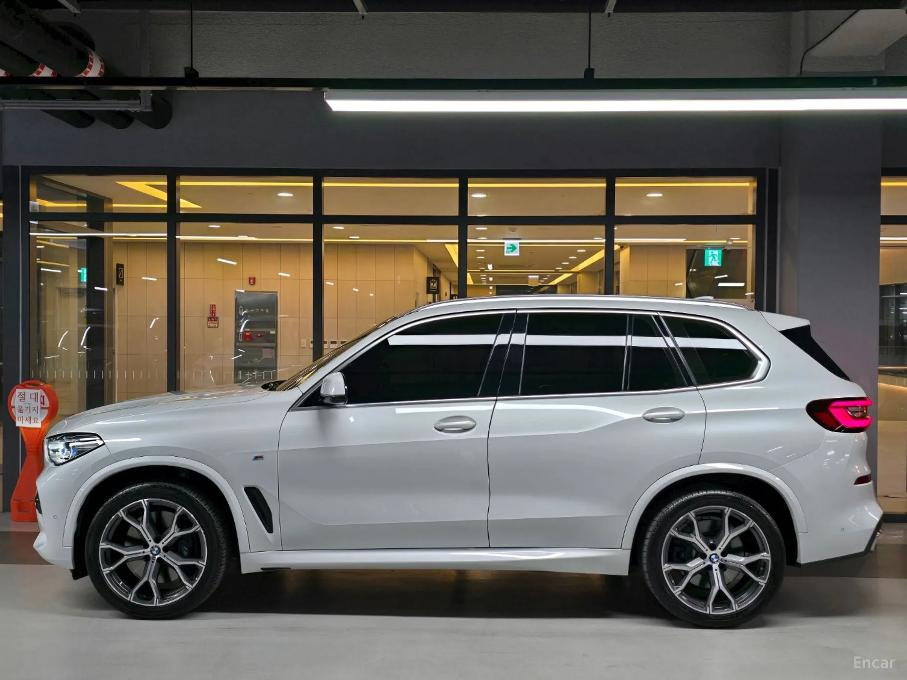 BMW X5 (G05) превью 2