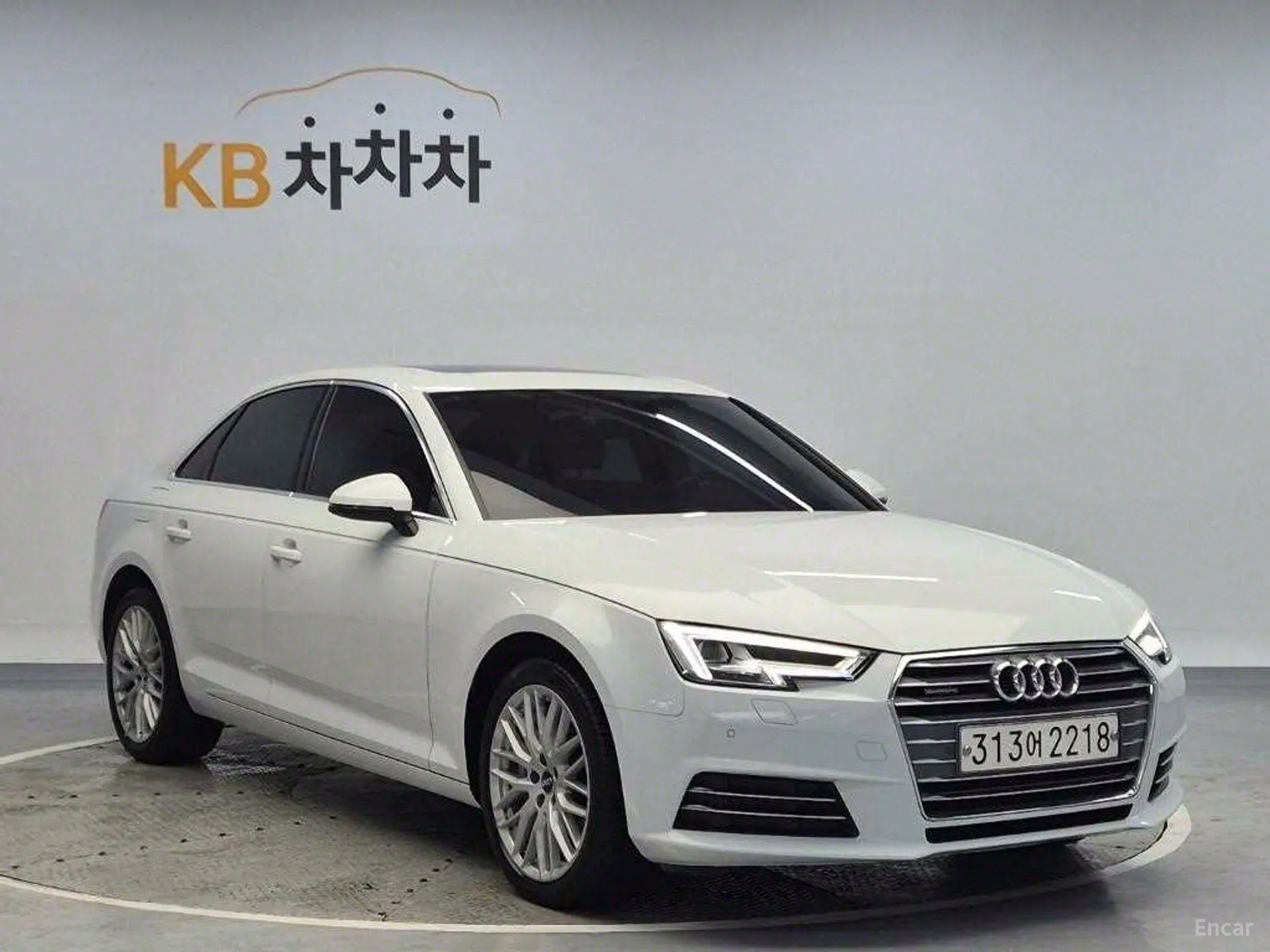 Audi A4 (B9)