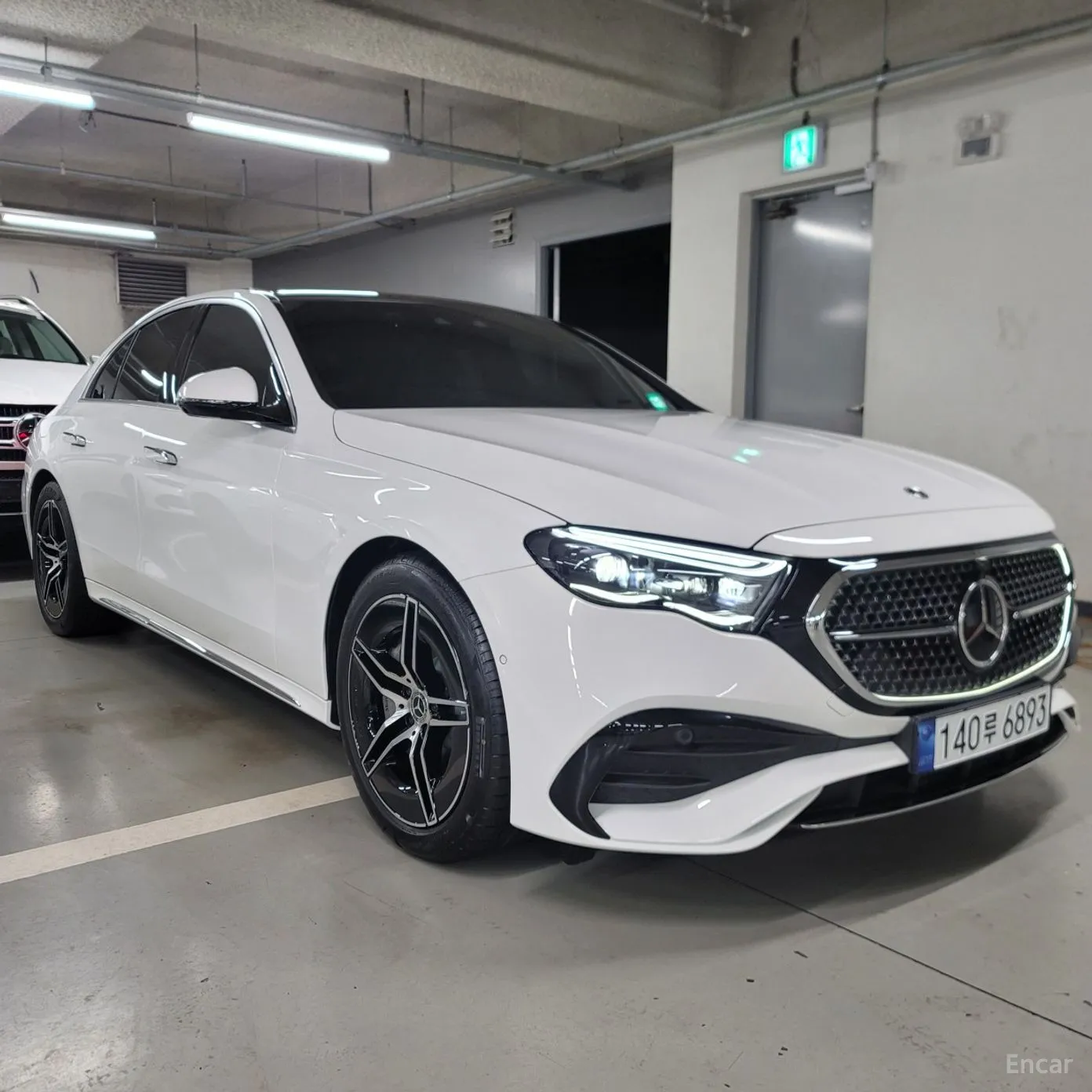 Mercedes Benz E-Class W214