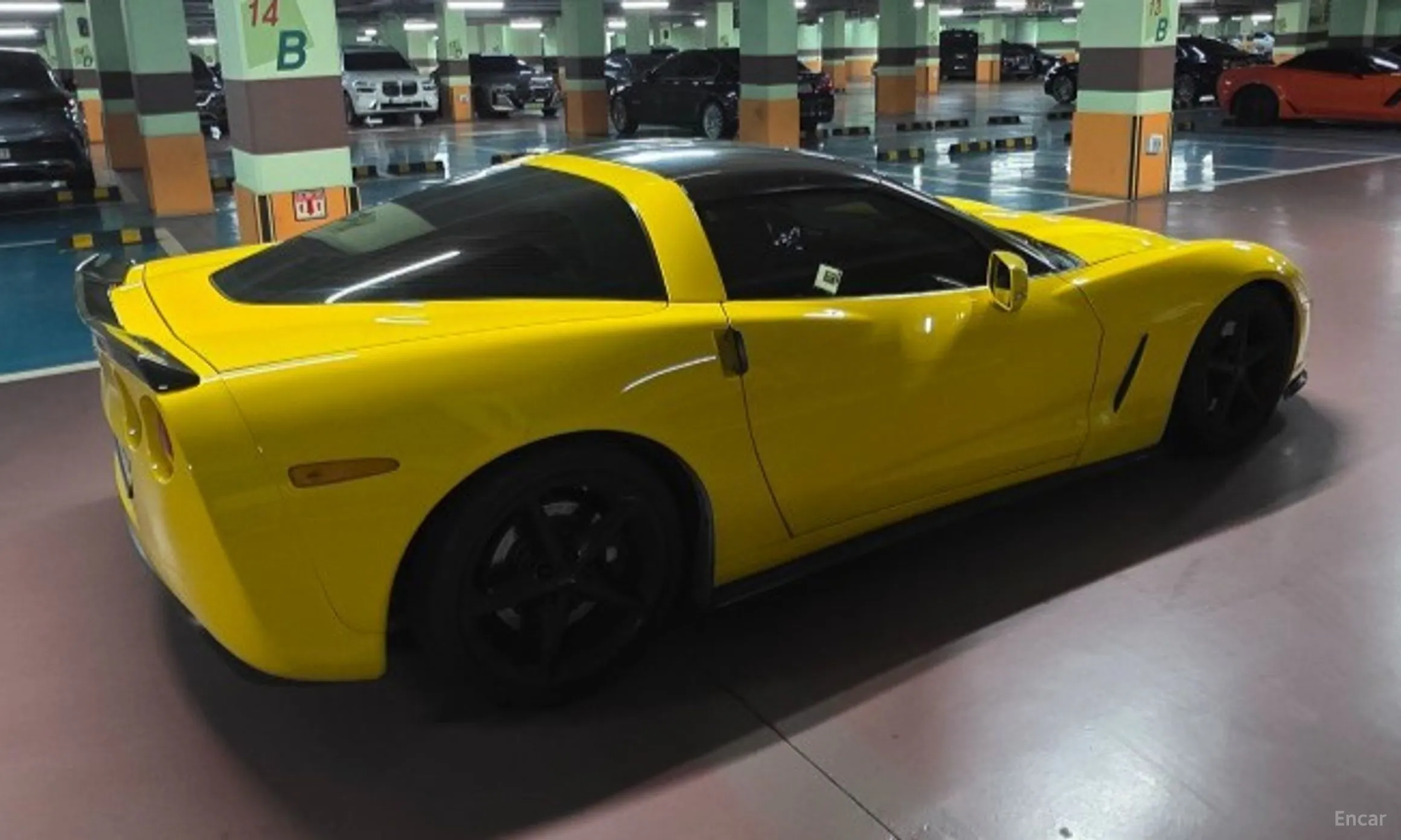 Chevrolet Corvette превью 17