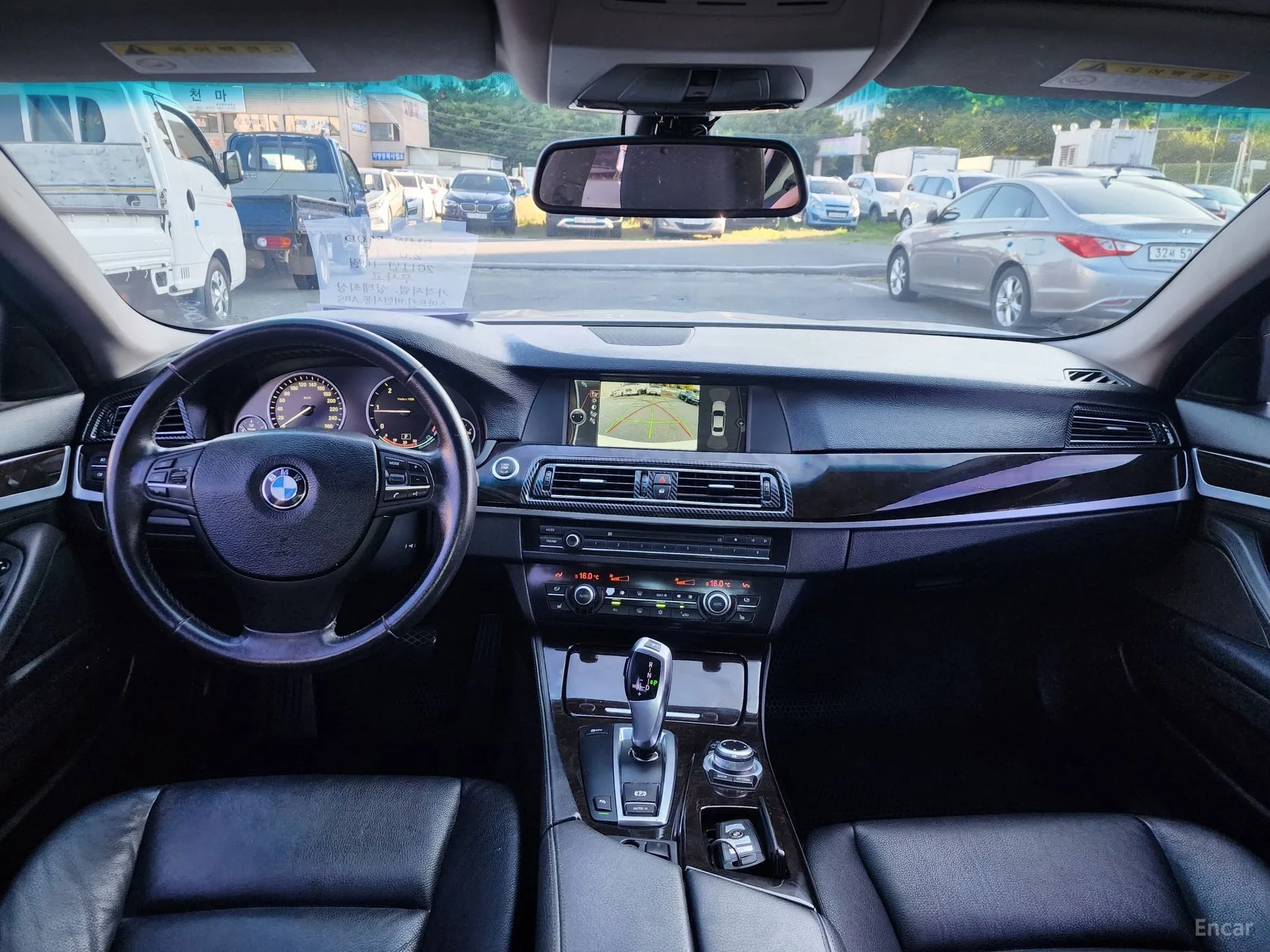 BMW 5 Series (F10) превью 4