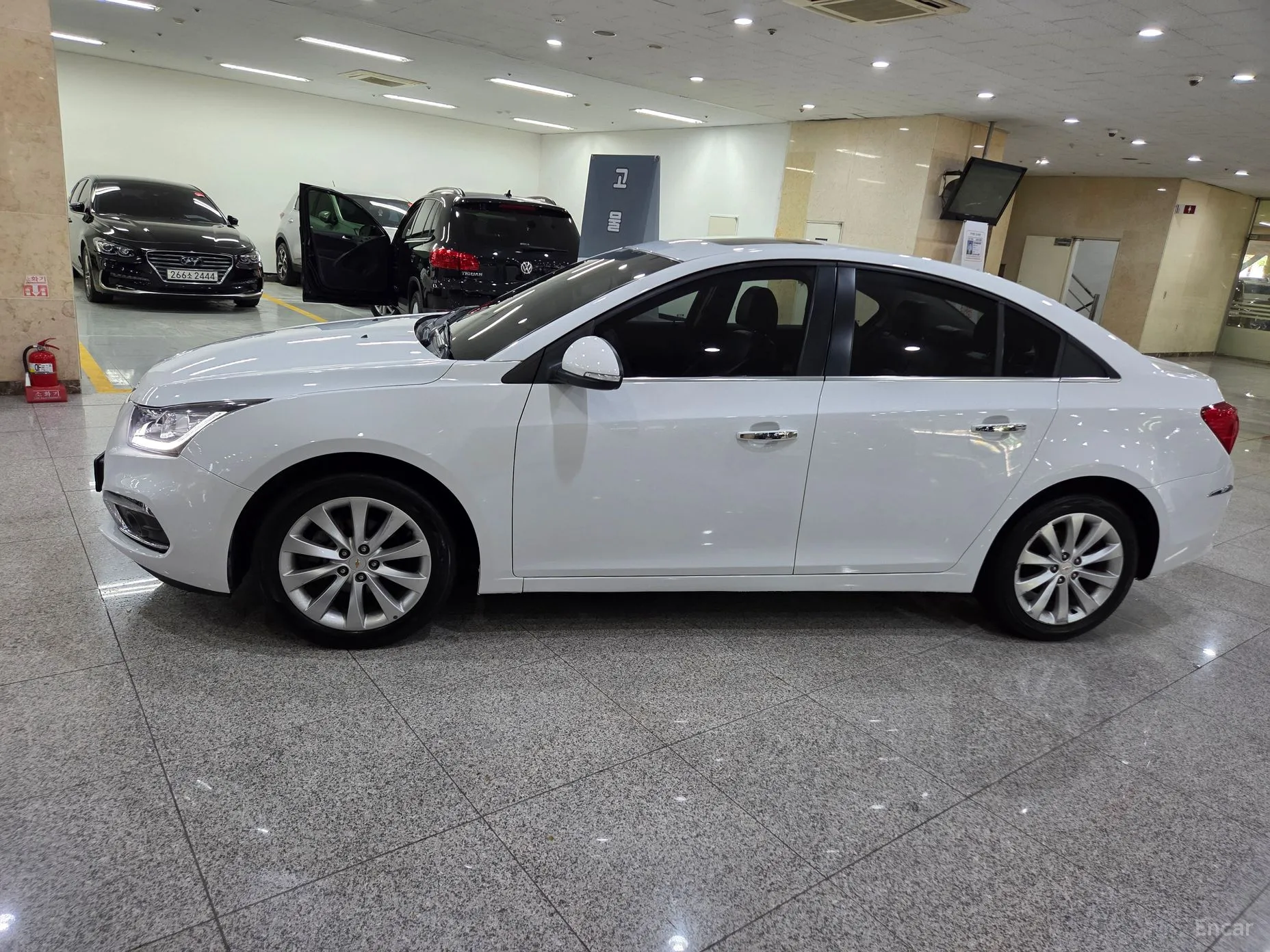 Chevrolet (GM Daewoo) Cruze превью 2