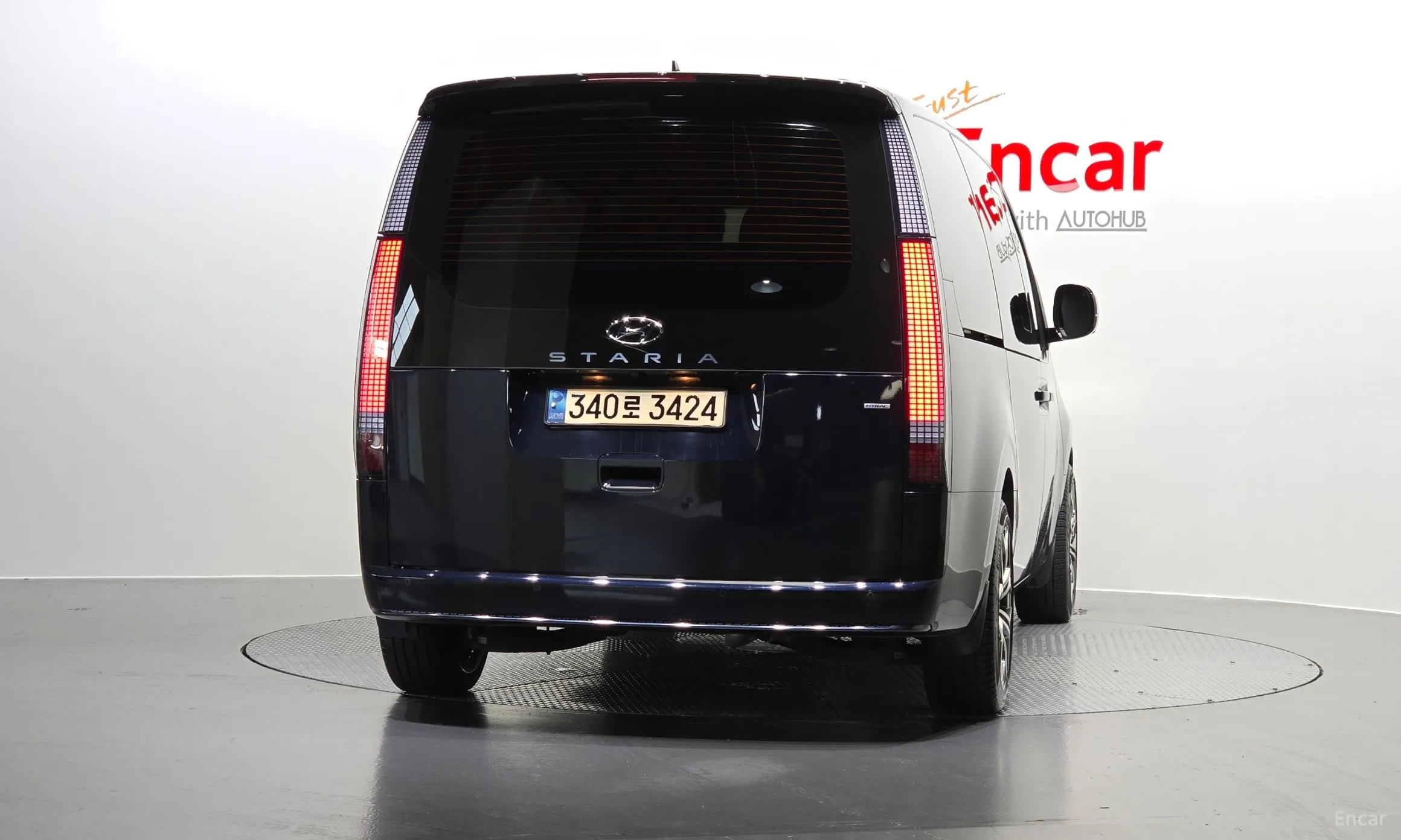 Hyundai Staria превью 3