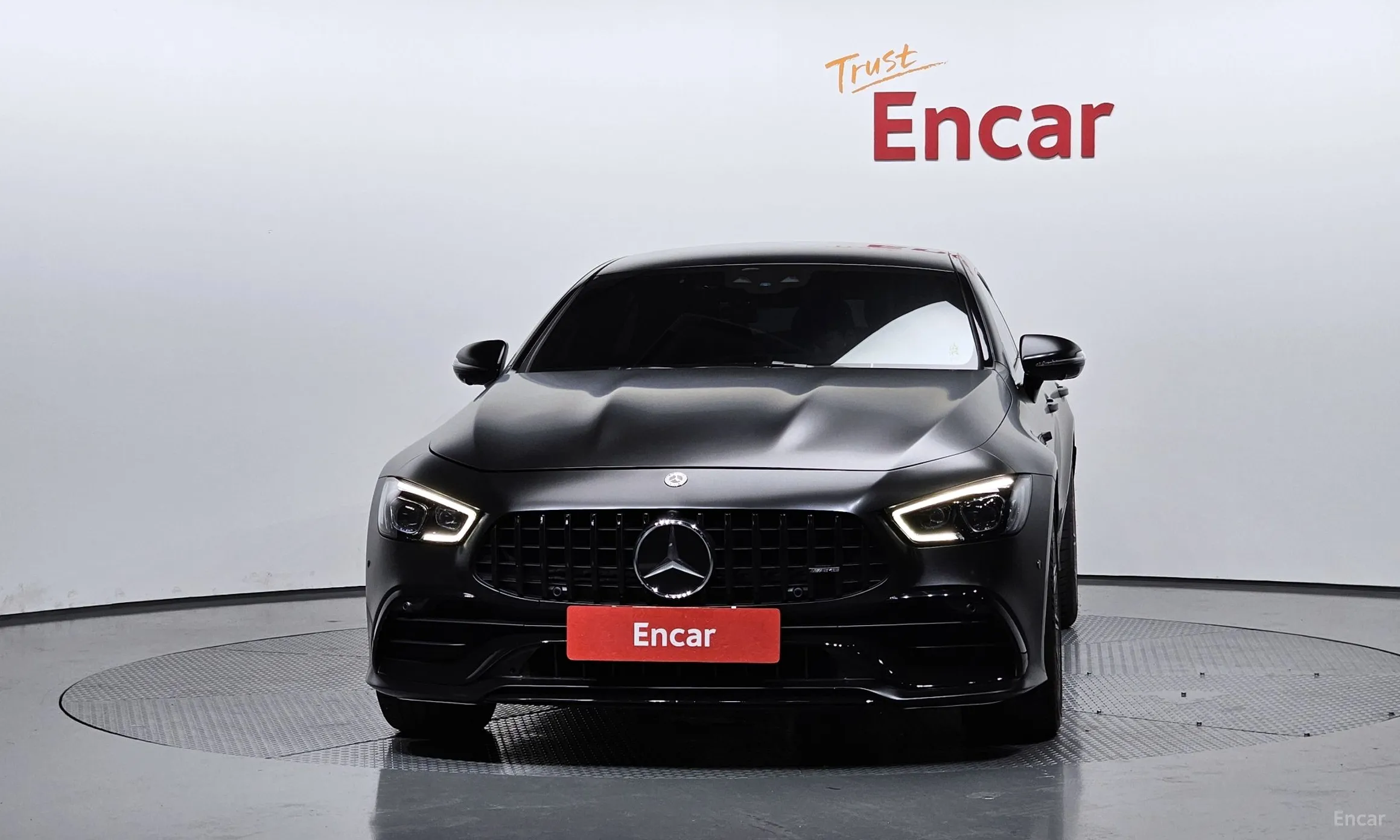 Mercedes Benz AMG GT превью 2