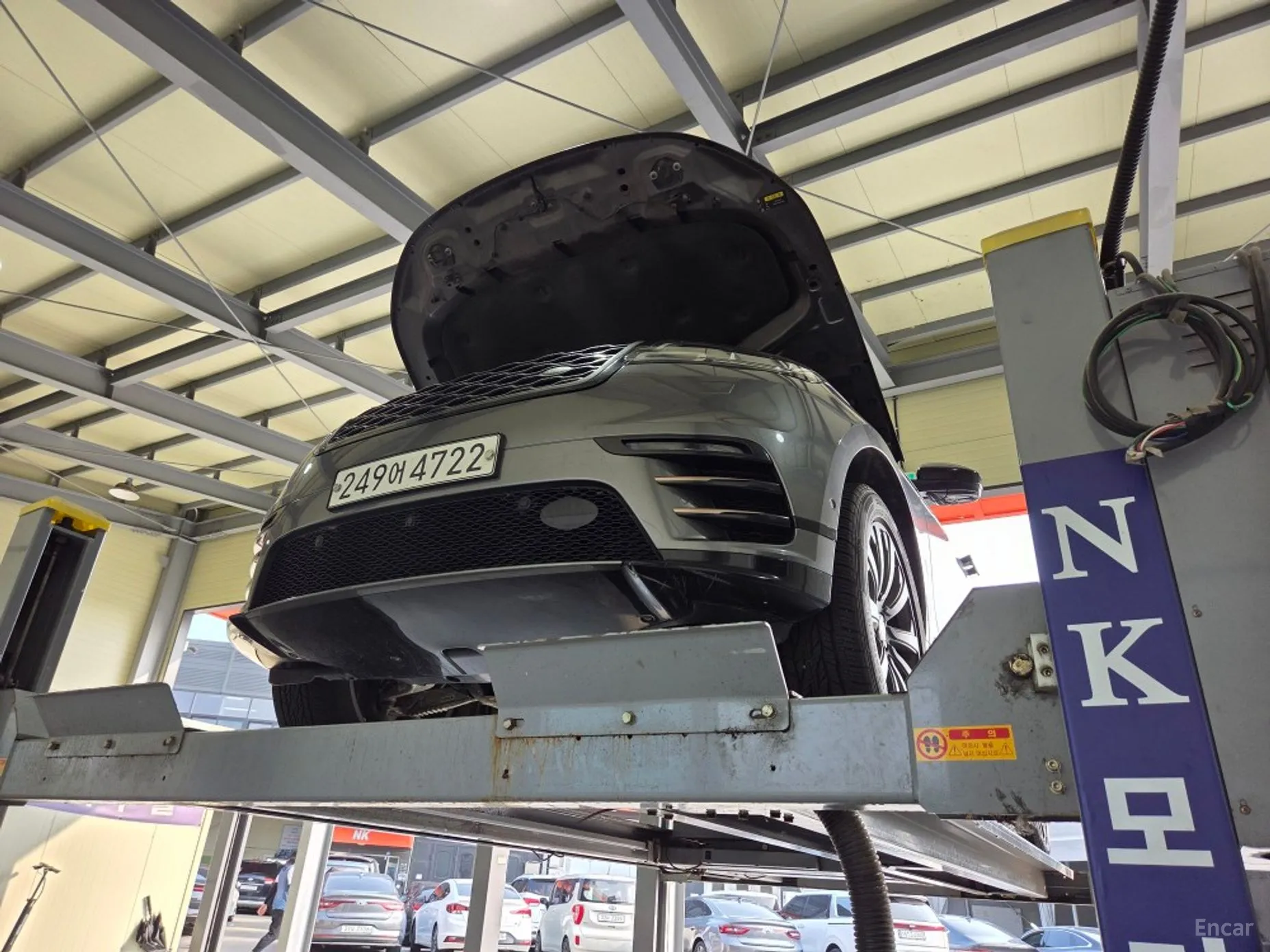 Land Rover Range Rover Bella превью 3