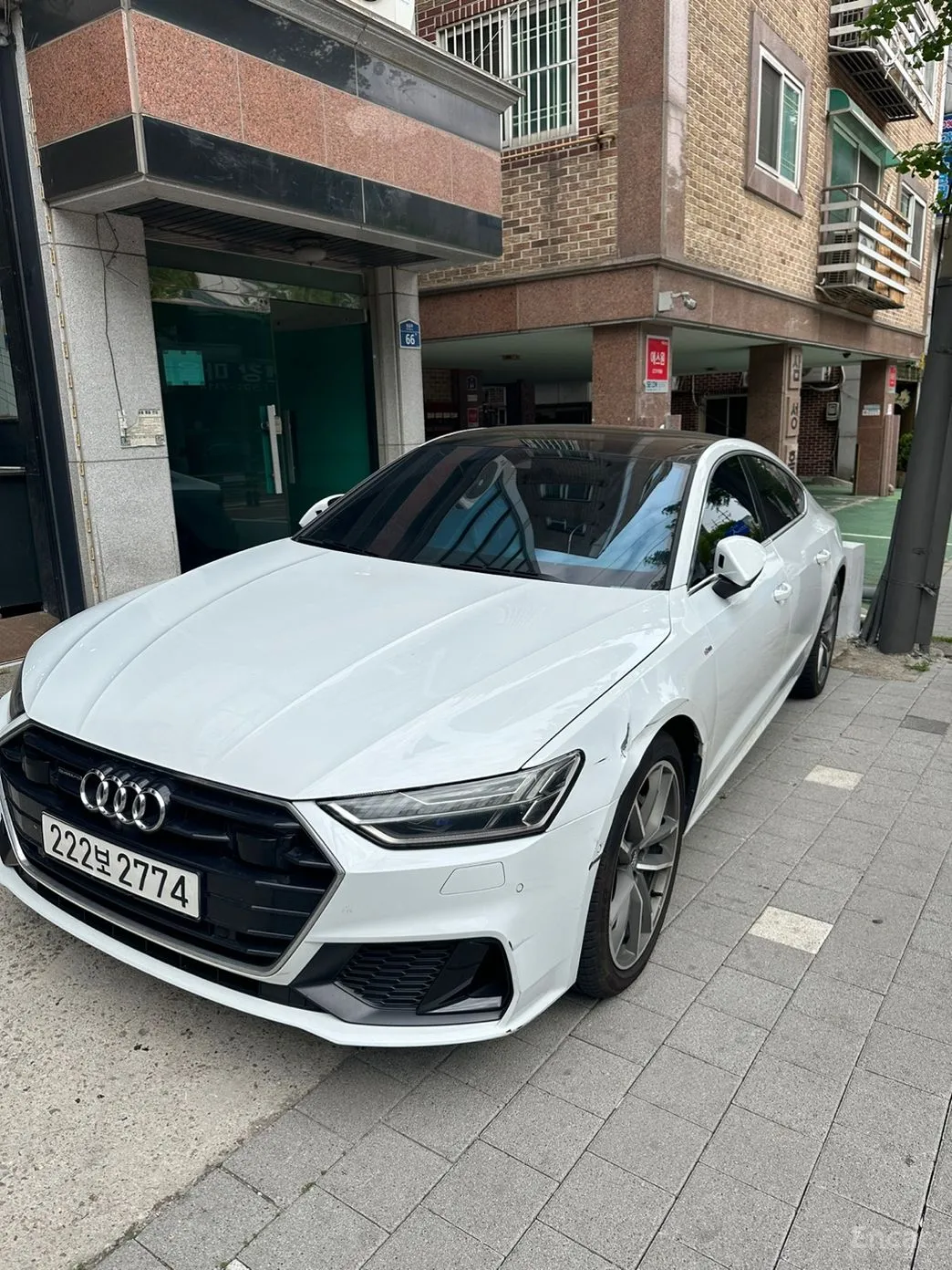 Audi A7 (4K)